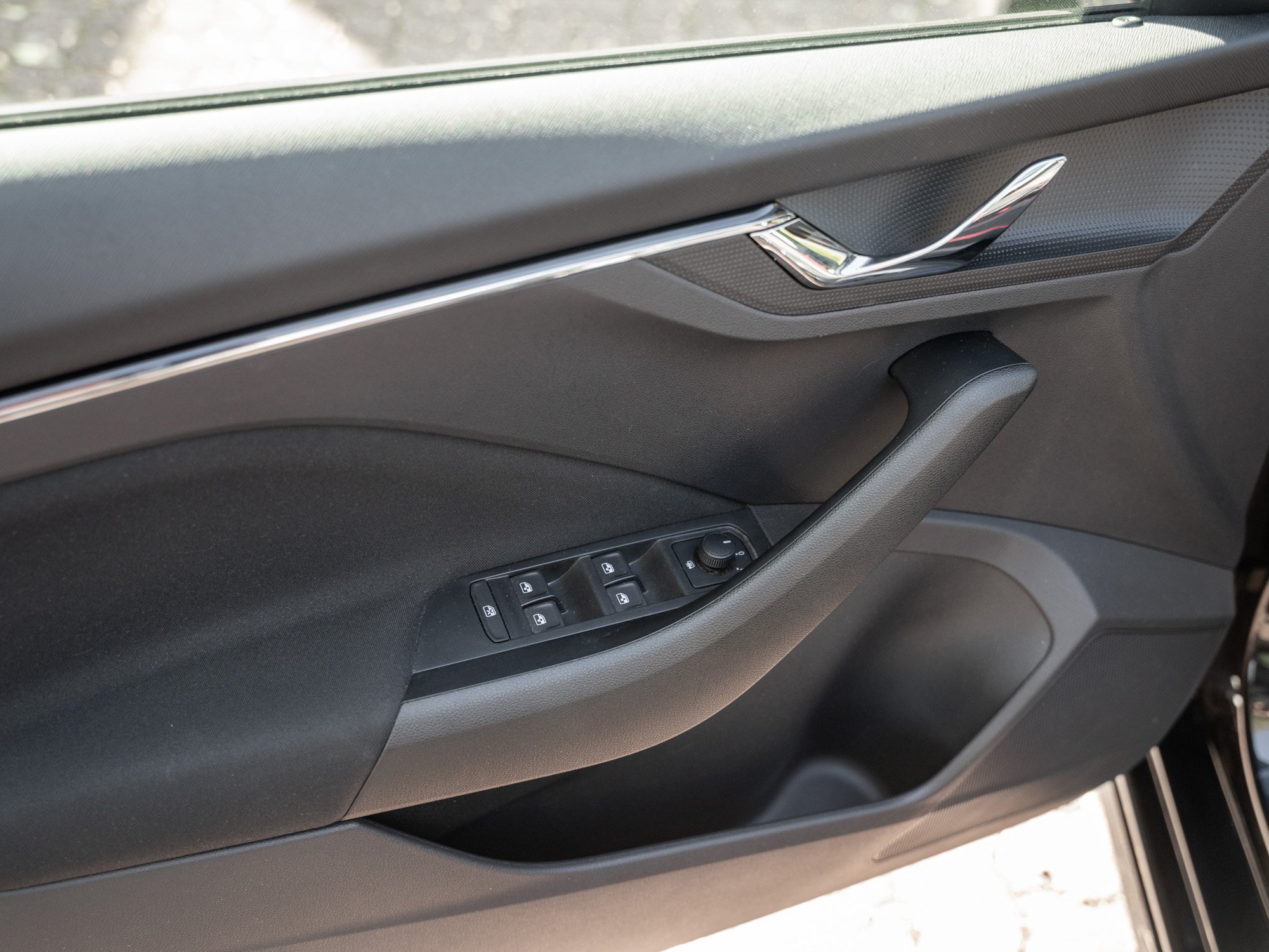 Skoda - SCALA MONTE CARLO 1.0 TSI 5-GANG Pano Pano LED_18