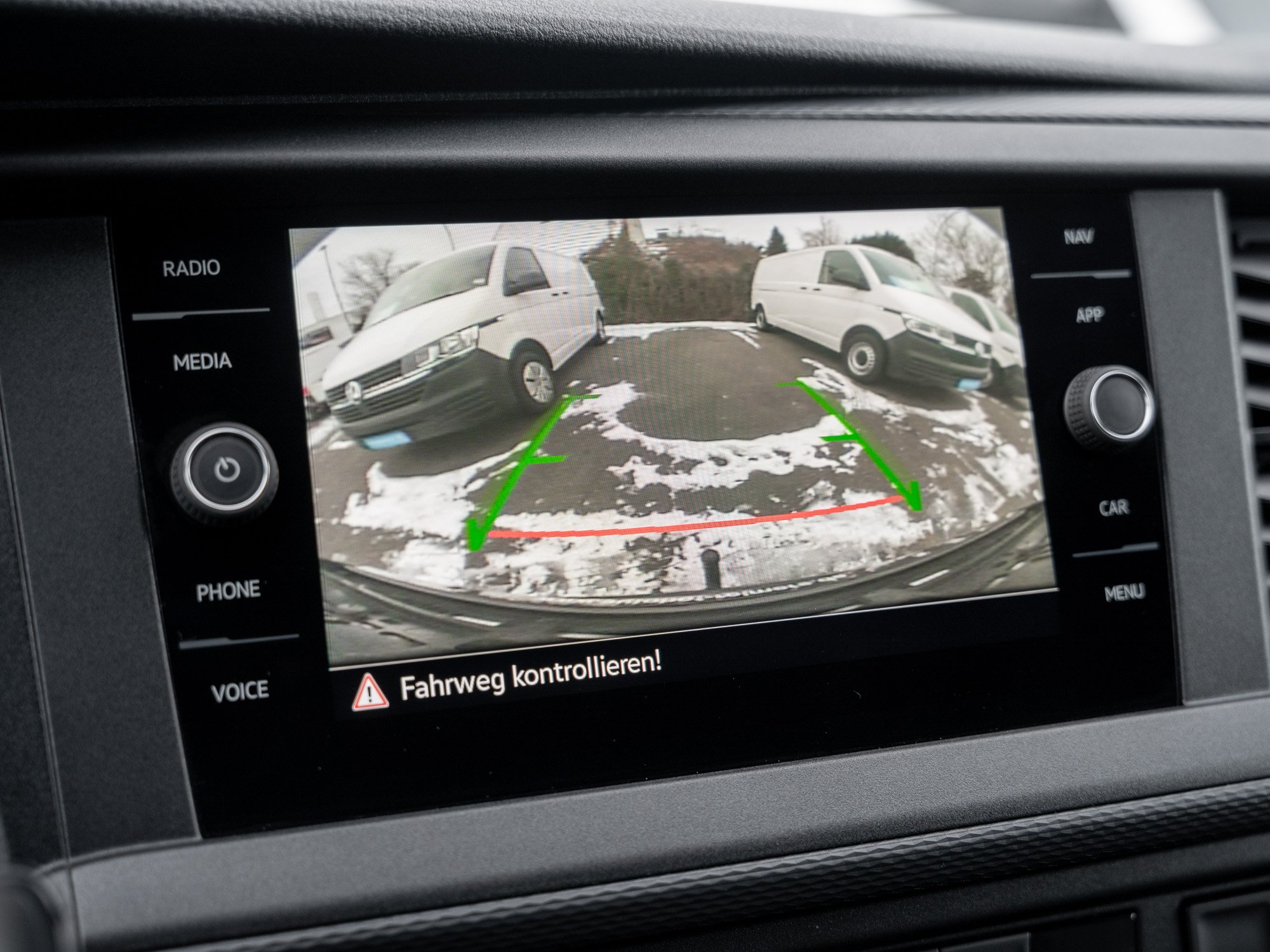 VW - T6.1 Transporter Kasten KR DSG+LED+NAVI+AHK+RFK+SCHEIBEN_4