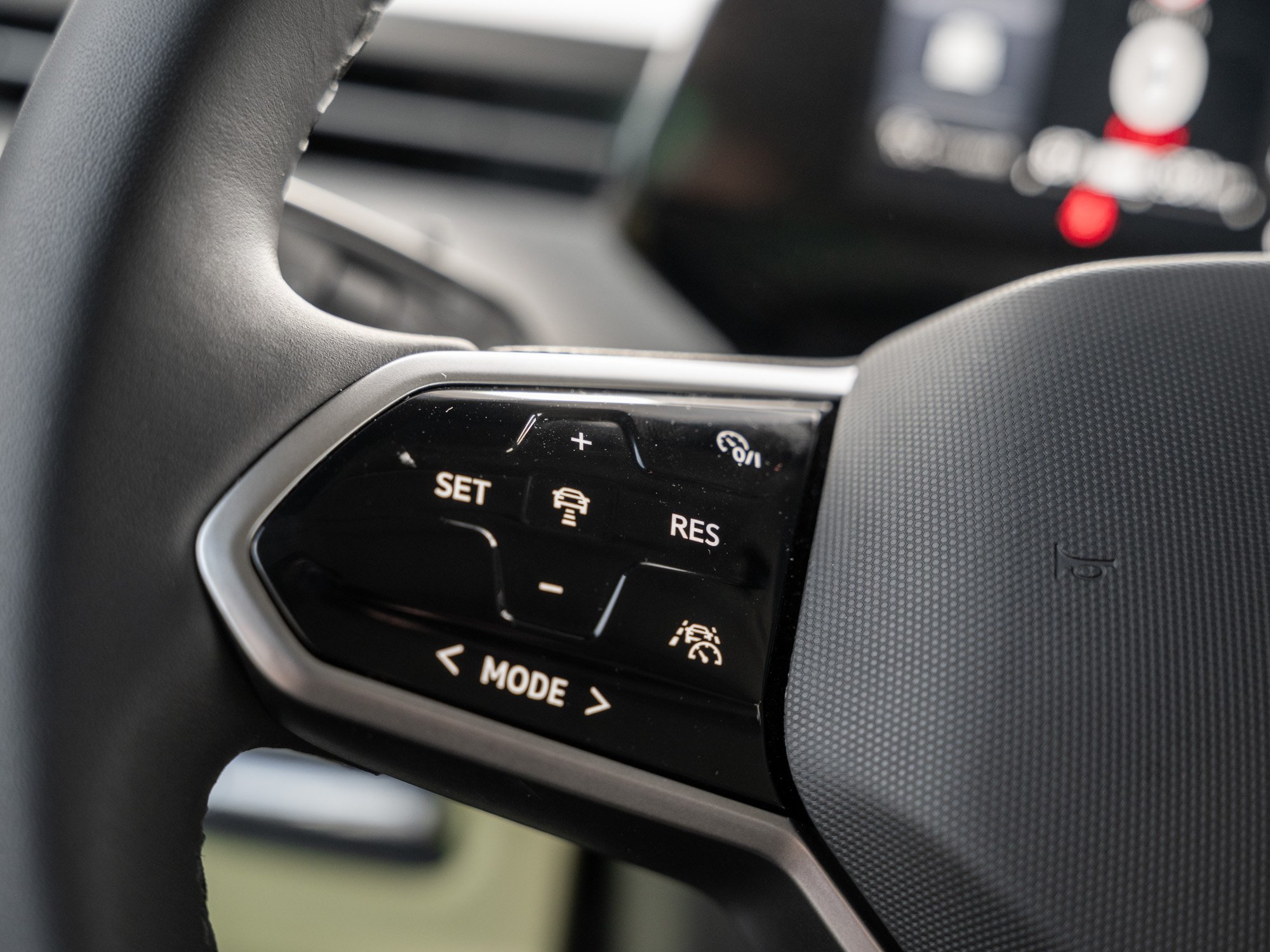 VW - ID. Buzz Pro LED+KLIMA+NAVI+AHK+ACC+APP+21_16