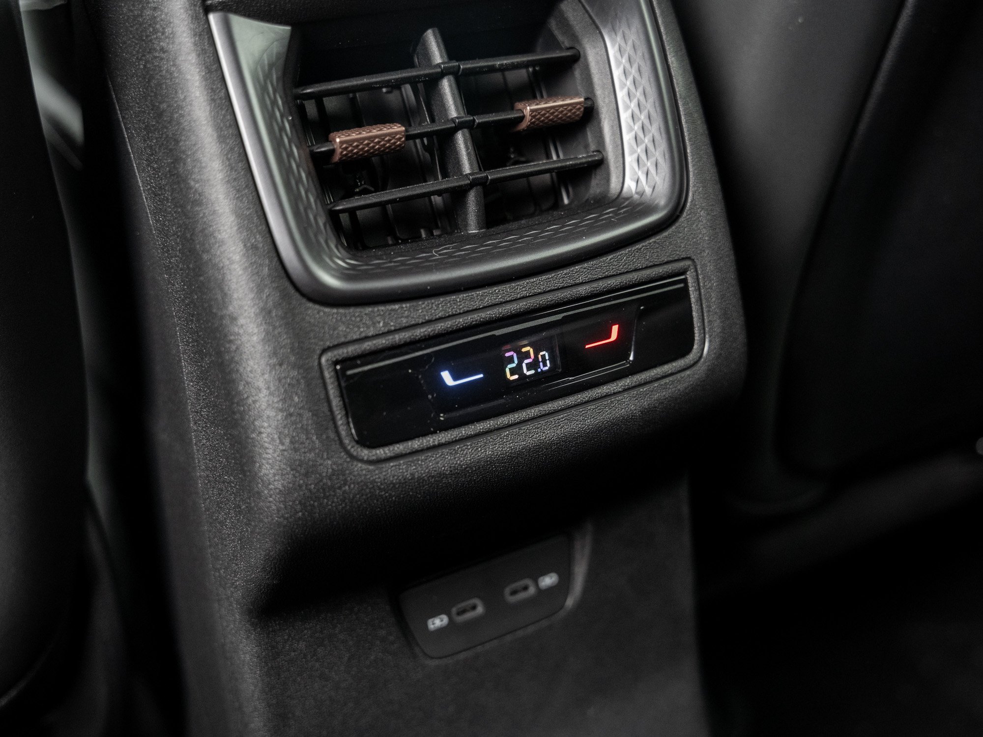 CUPRA - TERRAMAR 1.5 TSI eHYB DSG DCC Kam. Navi Virtual_2
