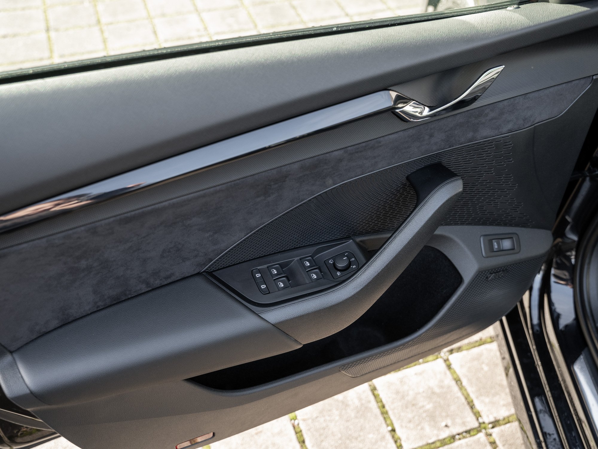 Skoda - OCTAVIA C. RS 2.0 TSI DSG DCC AHK Kam. Navi Pano_21