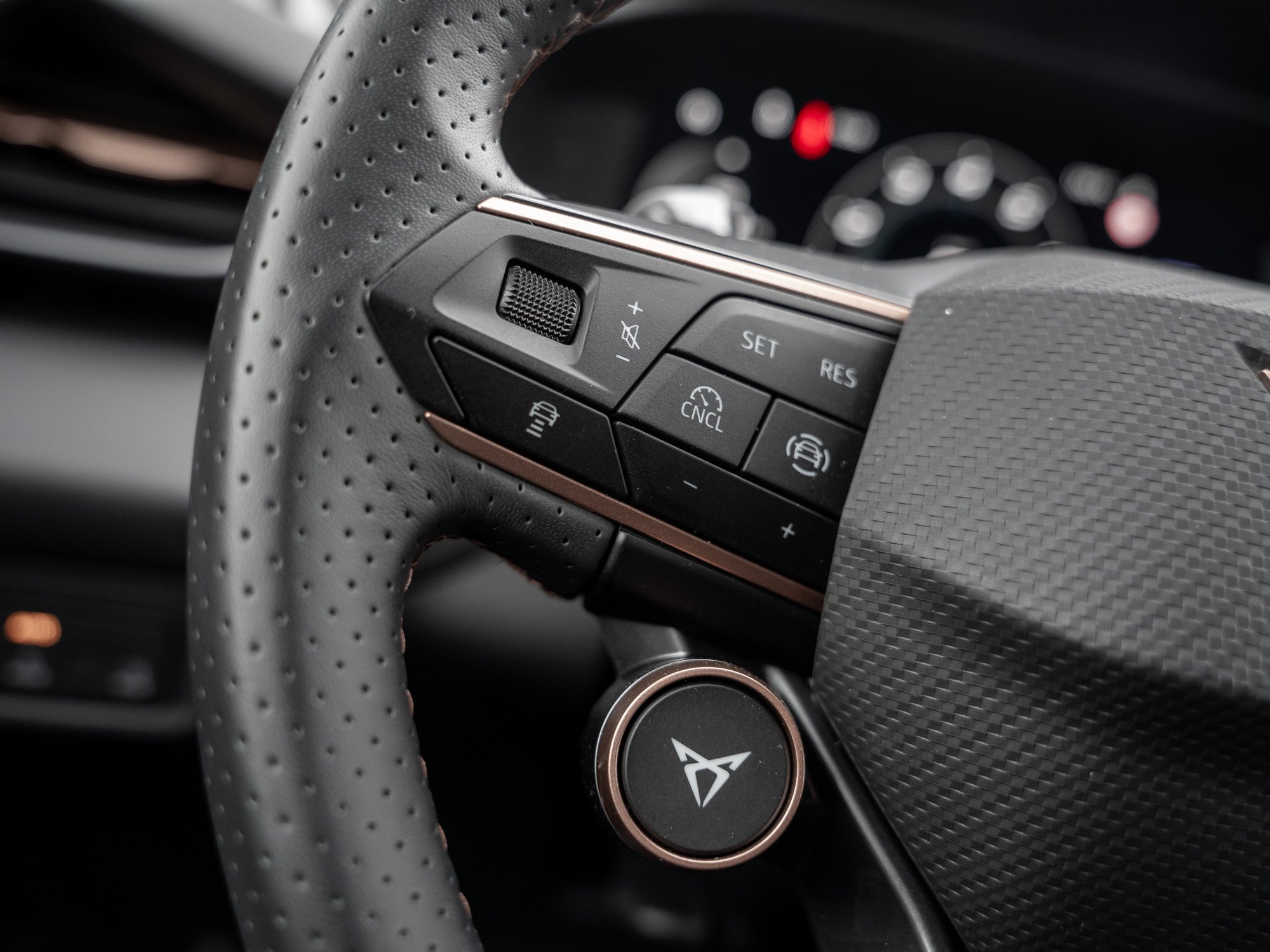 CUPRA - TERRAMAR 1.5 TSI eHYB DSG DCC Kam. Navi Virtual_16