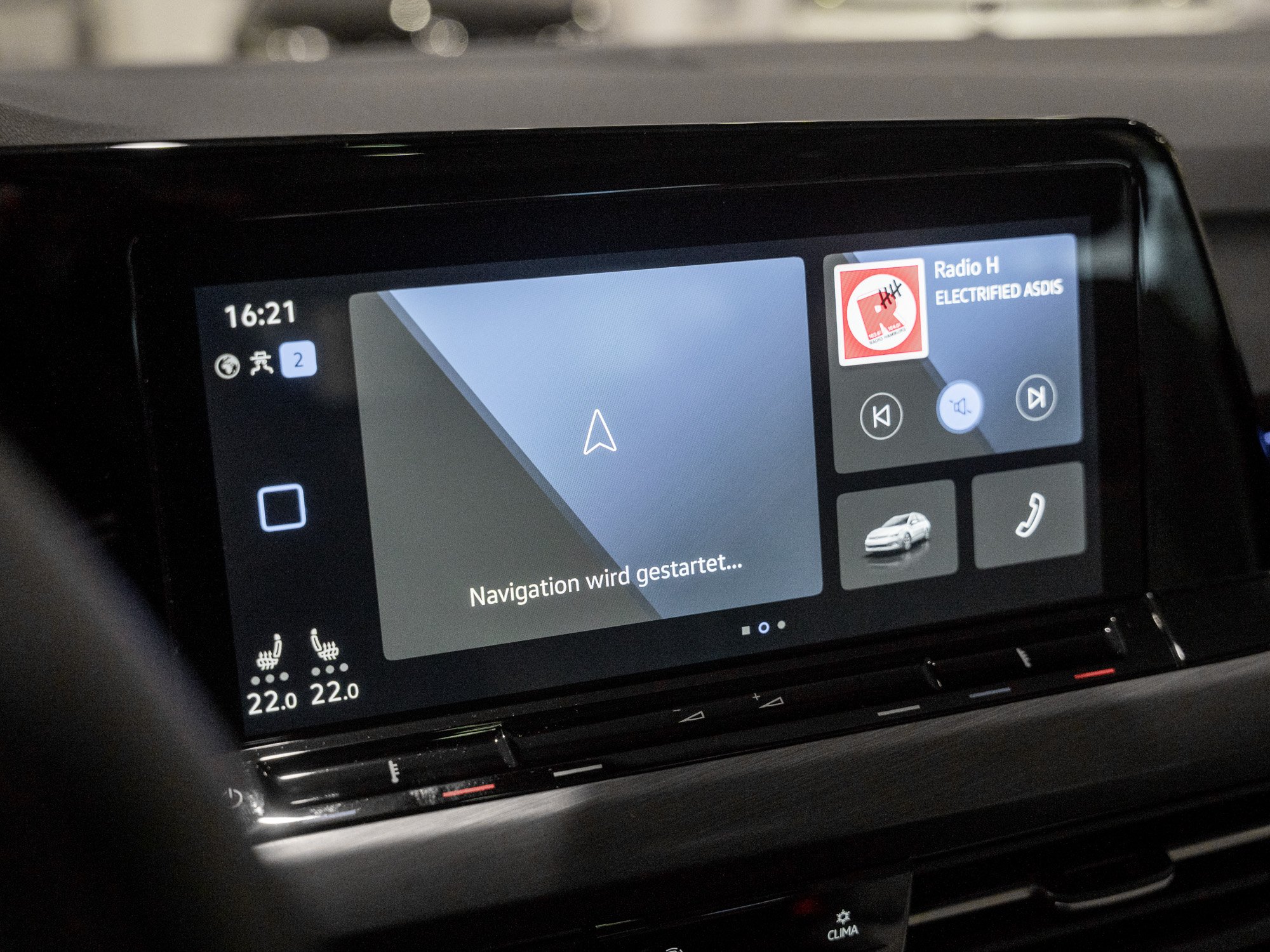 VW - Golf VIII Variant 1.5 eTSI  Mild hybrid Style_4