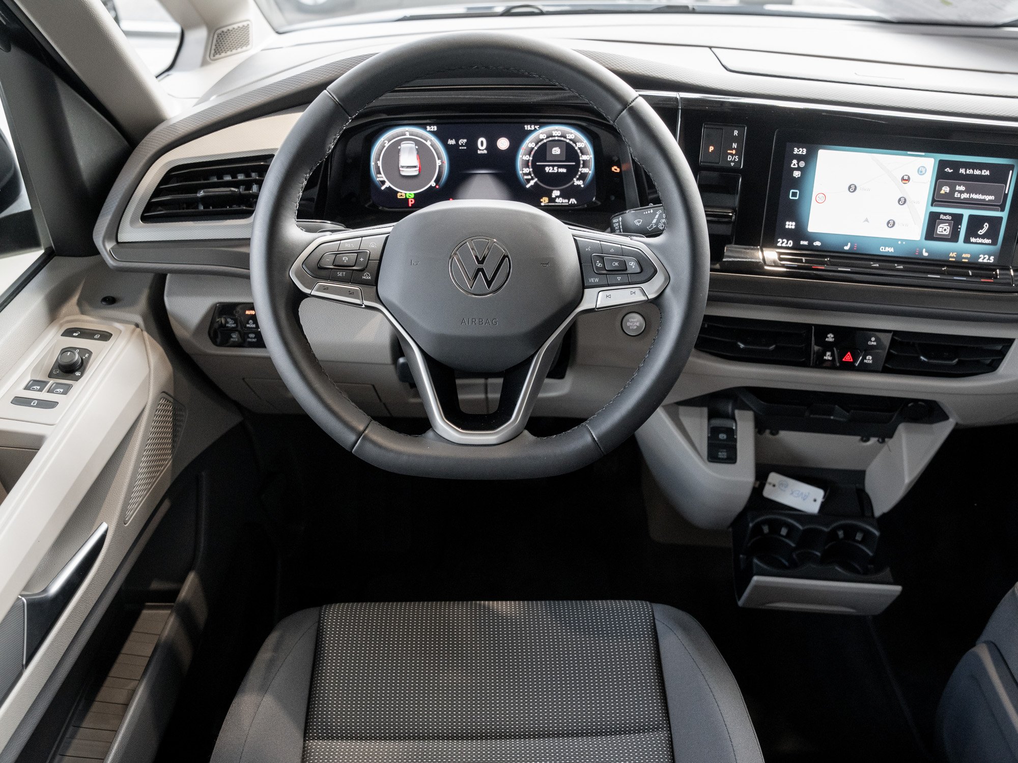 VW - T7 California Coast 2.0TDI NAVI+AHK+RFK+PLA AHK_3