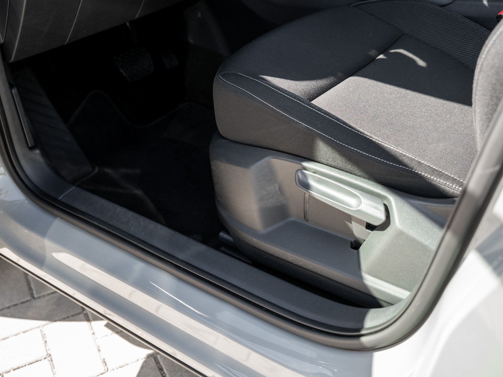 Skoda - KAROQ AMBITION 2.0 TDI DSG 4X4 Kam. Navi Virtual_19