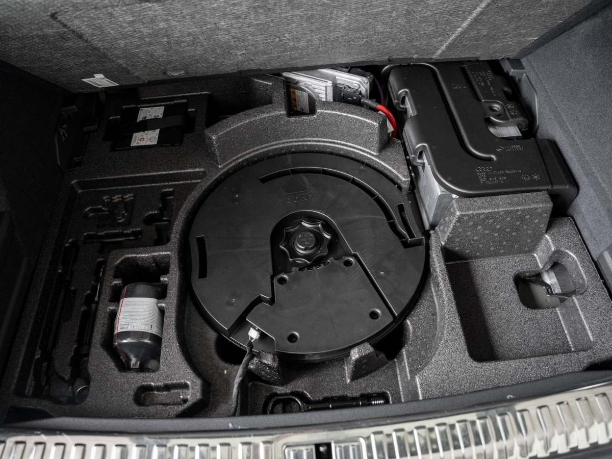 Audi - Q3 advanced 35 TFSI 110(150)  S tronic Kam. Navi_18