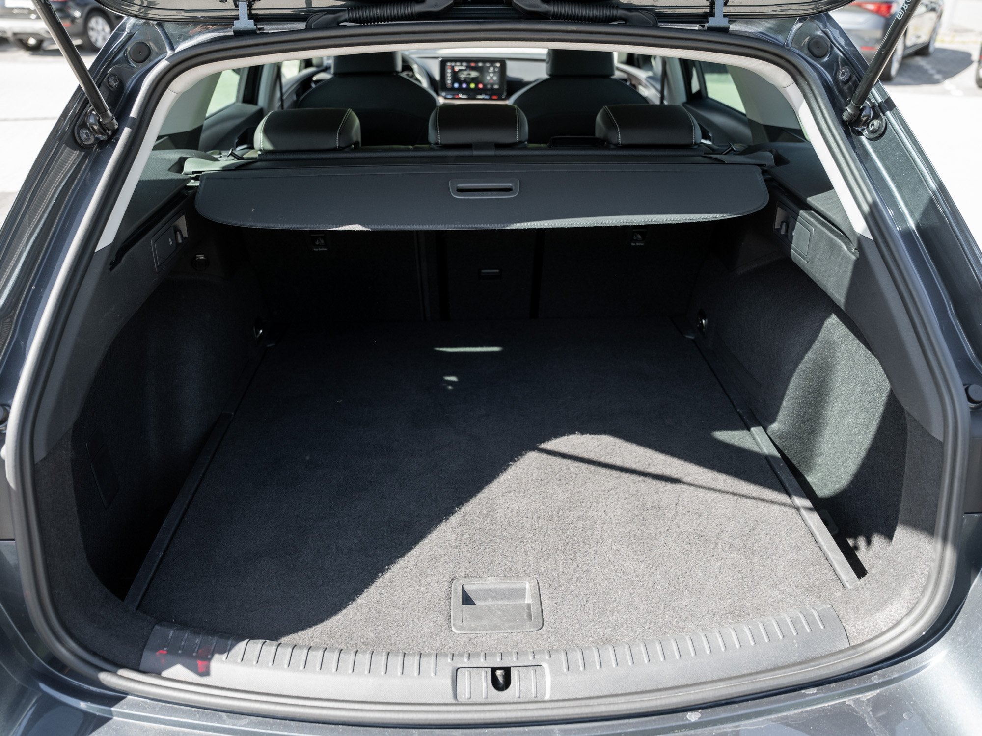 Seat - Leon ST Navi Sportp. Virtual ACC DynLicht LED_19