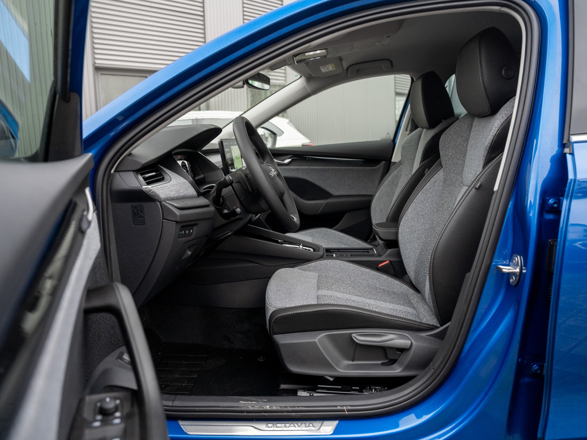 Skoda - Octavia Combi Balance 1.5 TSI mHEV AHK Navi_28