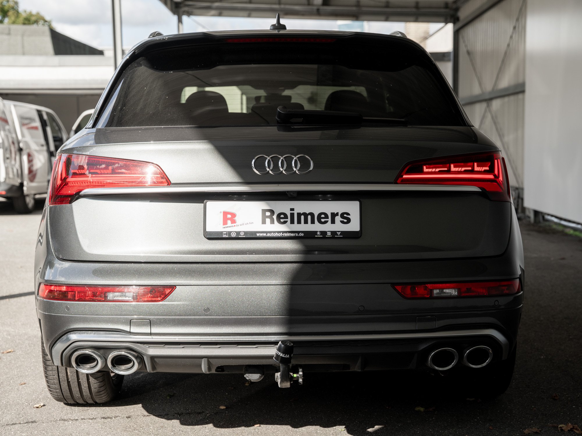 Audi - SQ5 3.0 TDI quattro basis Pano Kam. Navi Pano LM_26