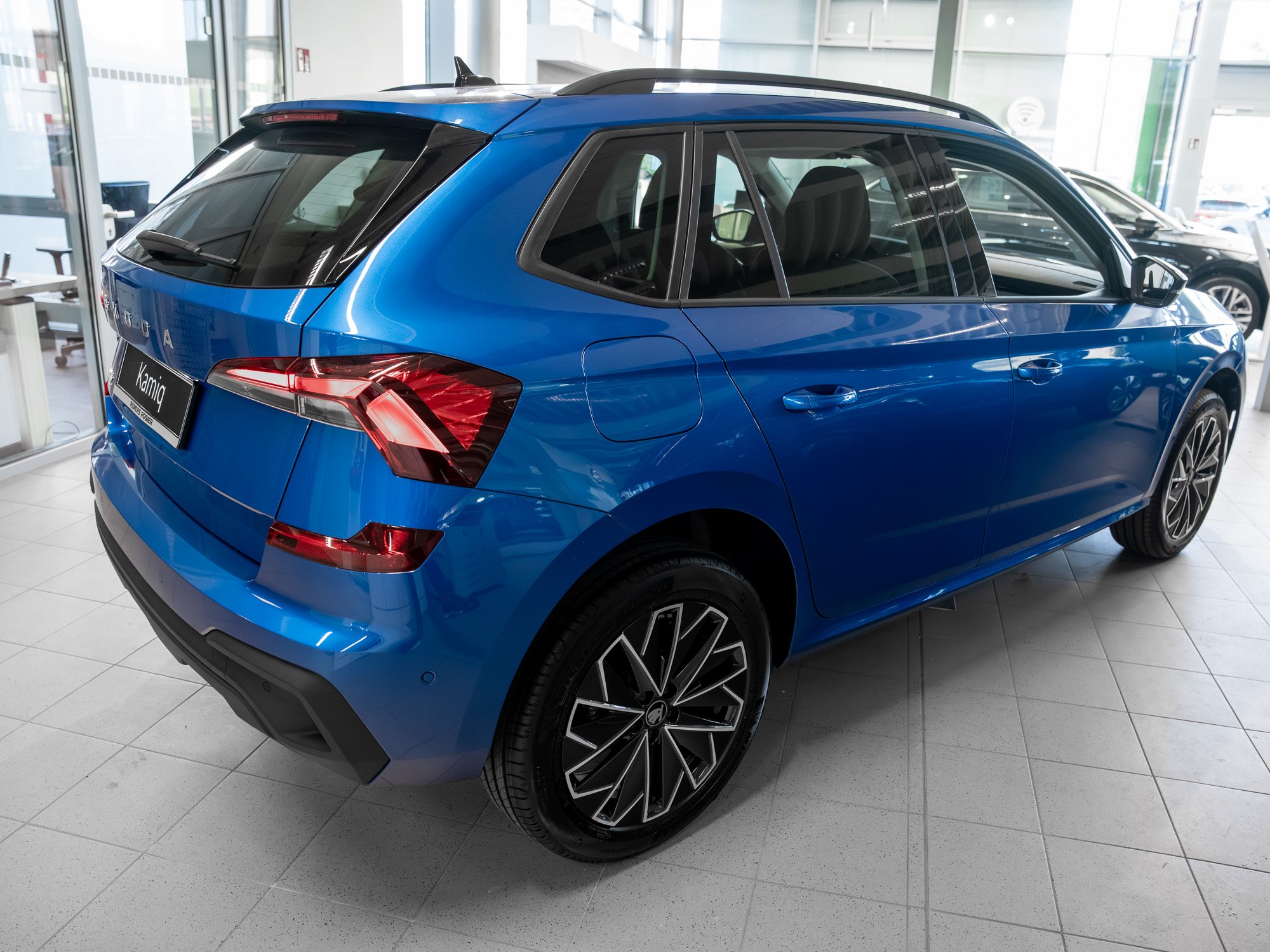 Skoda - Kamiq 1.5 TSI Tour AHK Kam. Navi Virtual ACC LED_25