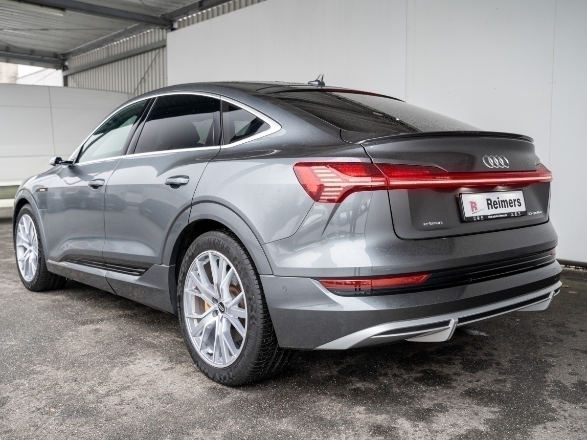 Audi - e-tron Sportback S line S line 50 quattro 230 kW_26