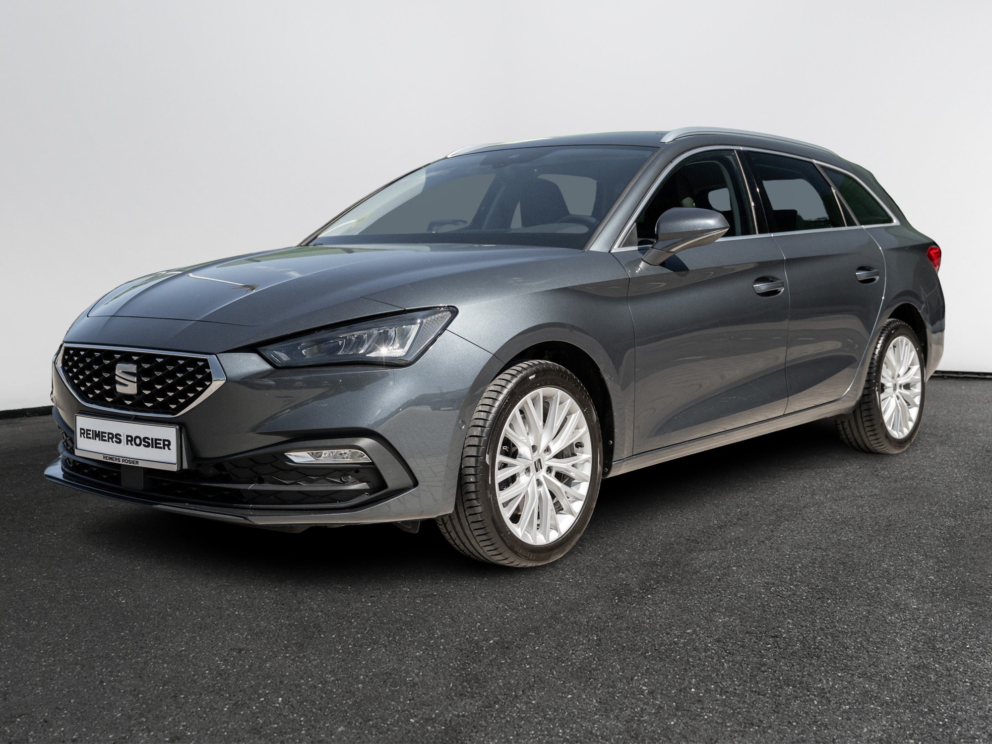 Seat - Leon ST Navi Sportp. Virtual ACC DynLicht LED_12