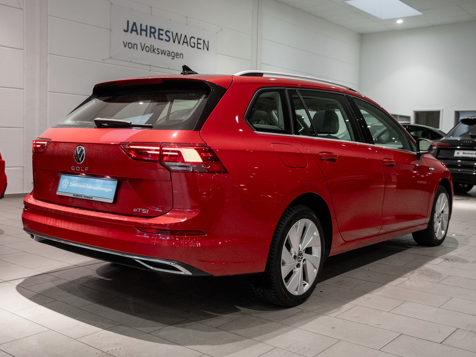 VW - Golf VIII Variant 1.5 eTSI  Mild hybrid Style_24