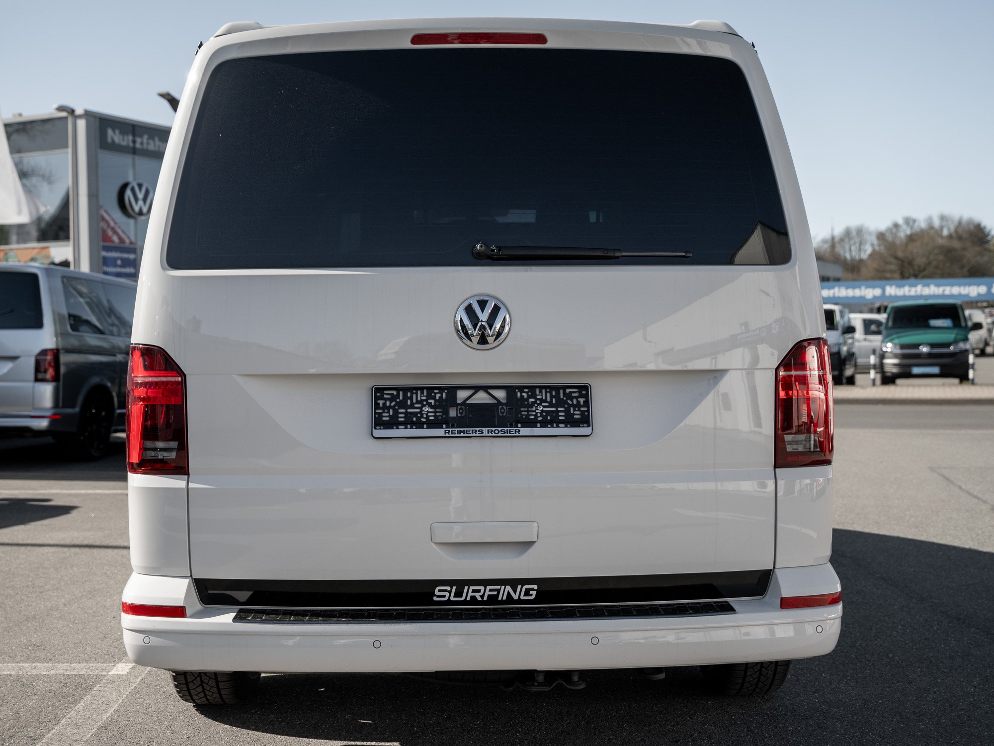 VW - T6.1 California Beach AIFSTELLDACH+STANDH+LED_25