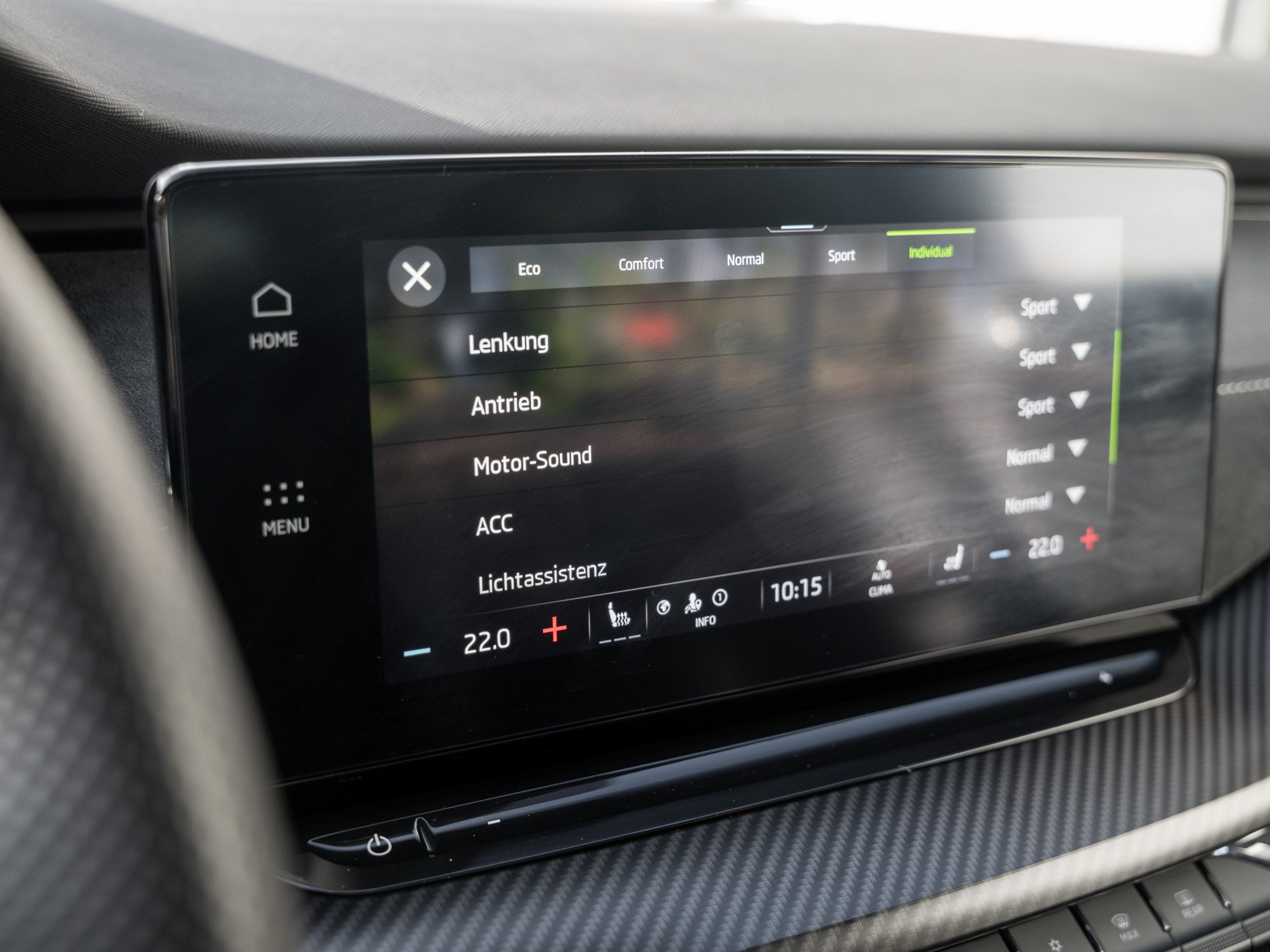 Skoda - OCTAVIA C. RS 2.0 TSI DSG DCC AHK Kam. Navi Pano_10