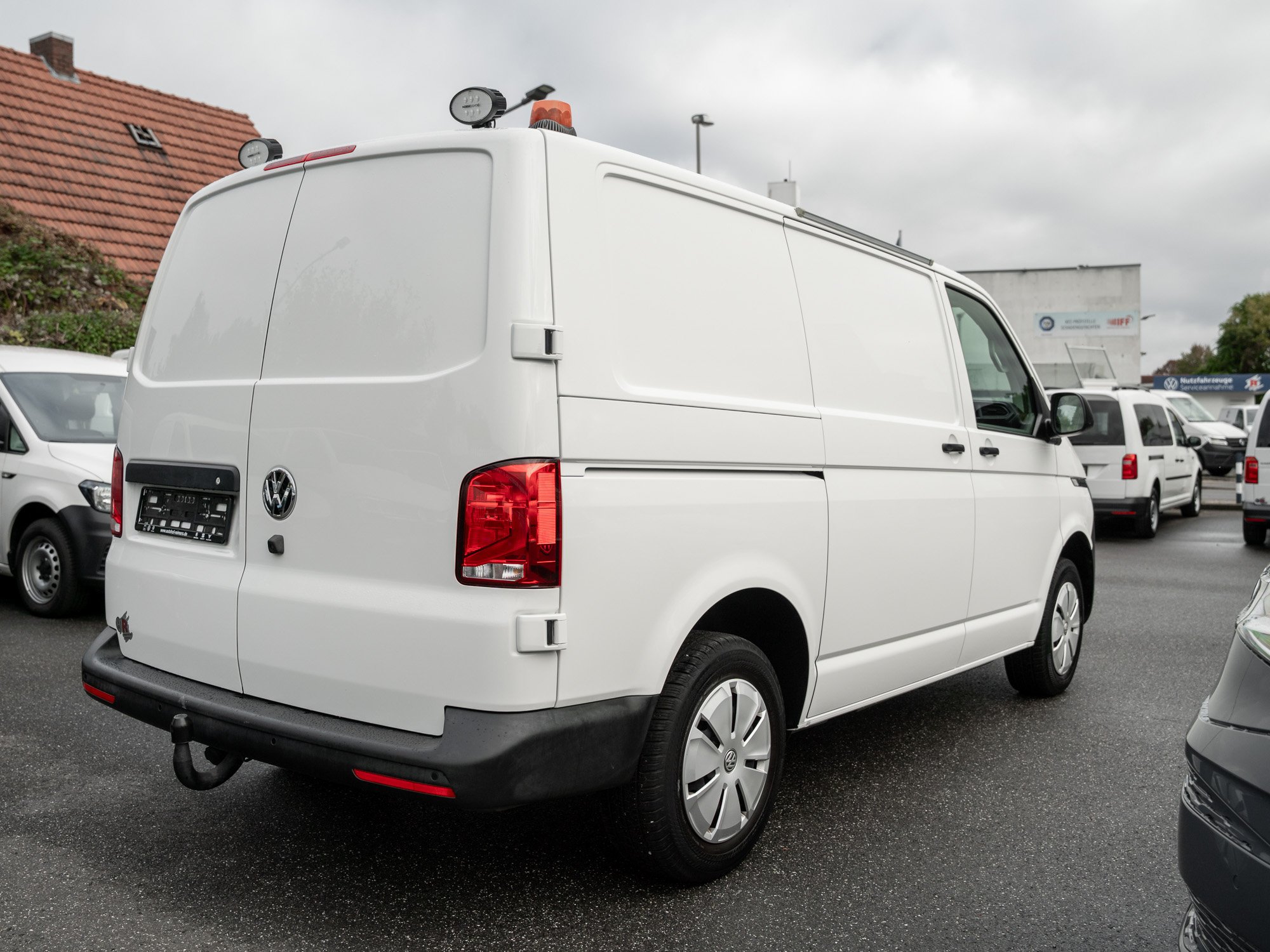 VW - T6.1 Transporter Kasten kurzer Radstand AHK Kam._20