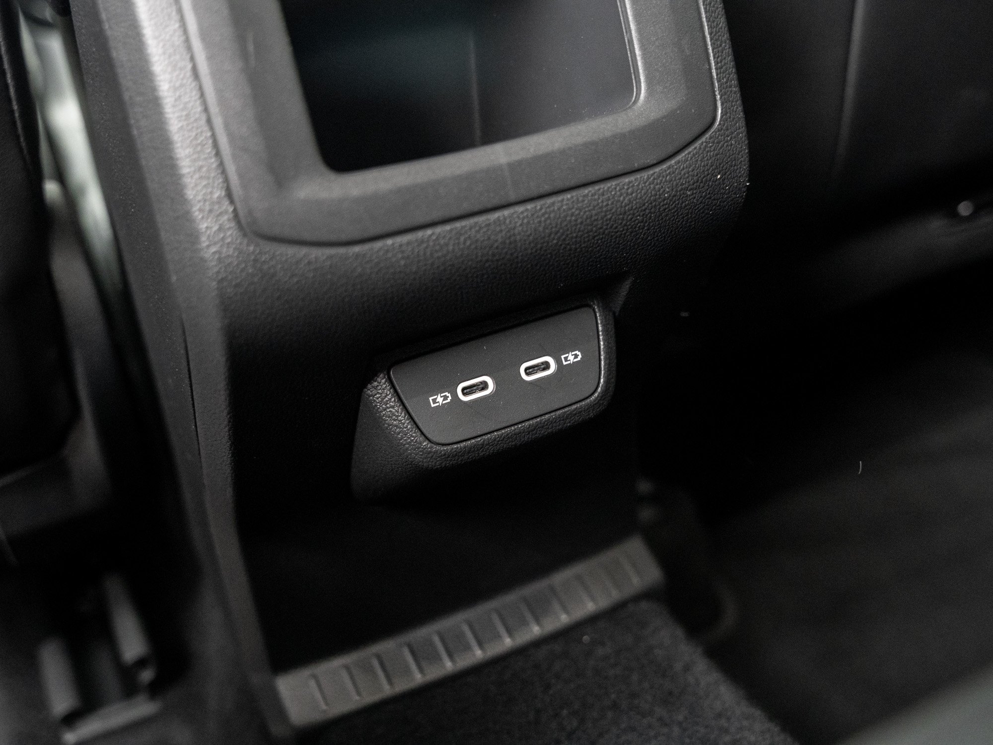 VW - T-Cross 1.0 TSI GOAL AHK Virtual ACC DynLicht LM_30