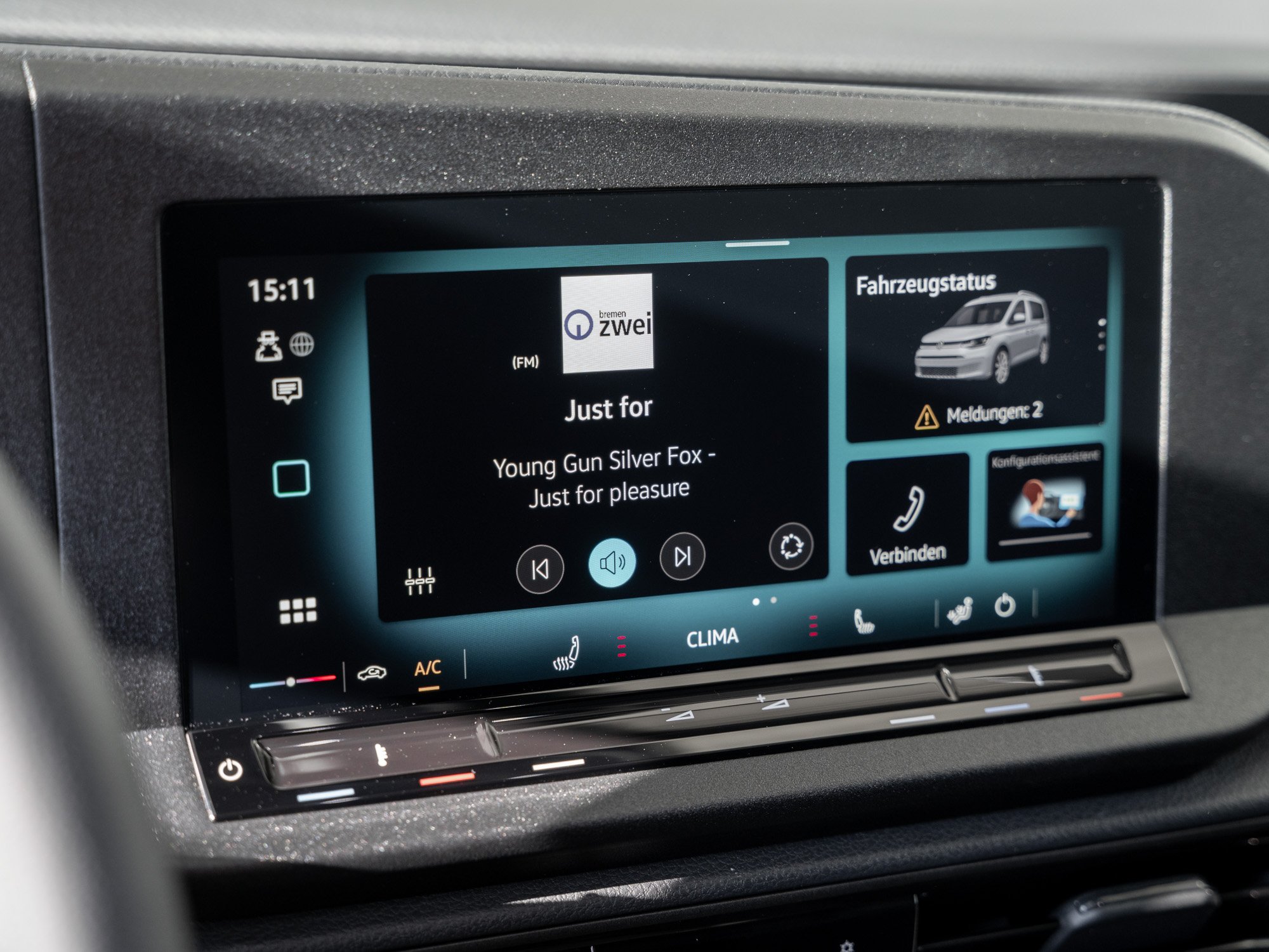 VW - Caddy 2.0 TDI Cargo Kam. Virtual PDC SHZ SpurH_24