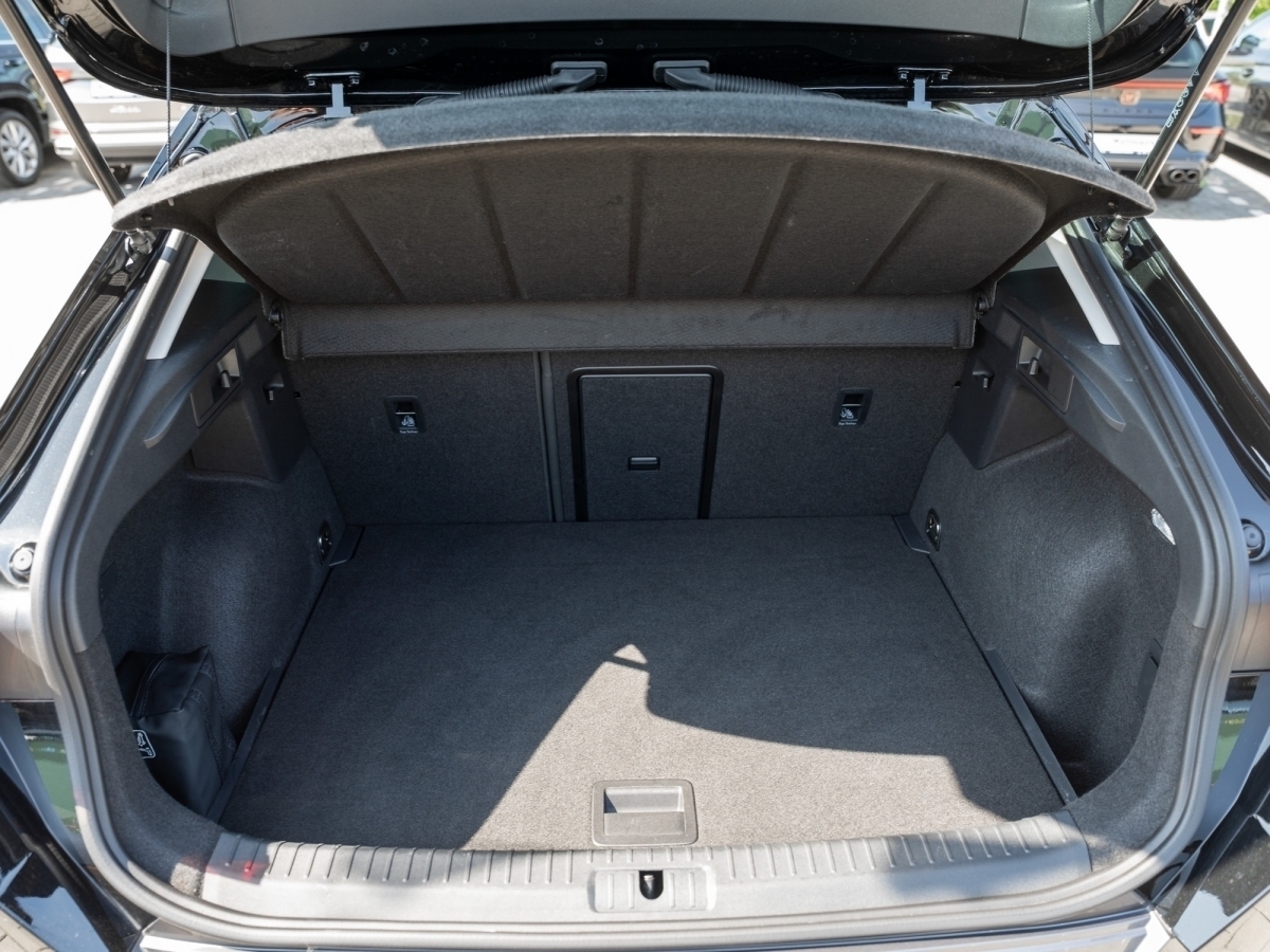 CUPRA - FORMENTOR 1.5 TSI DSG ACC SpurH MATRIX KeyLess_18