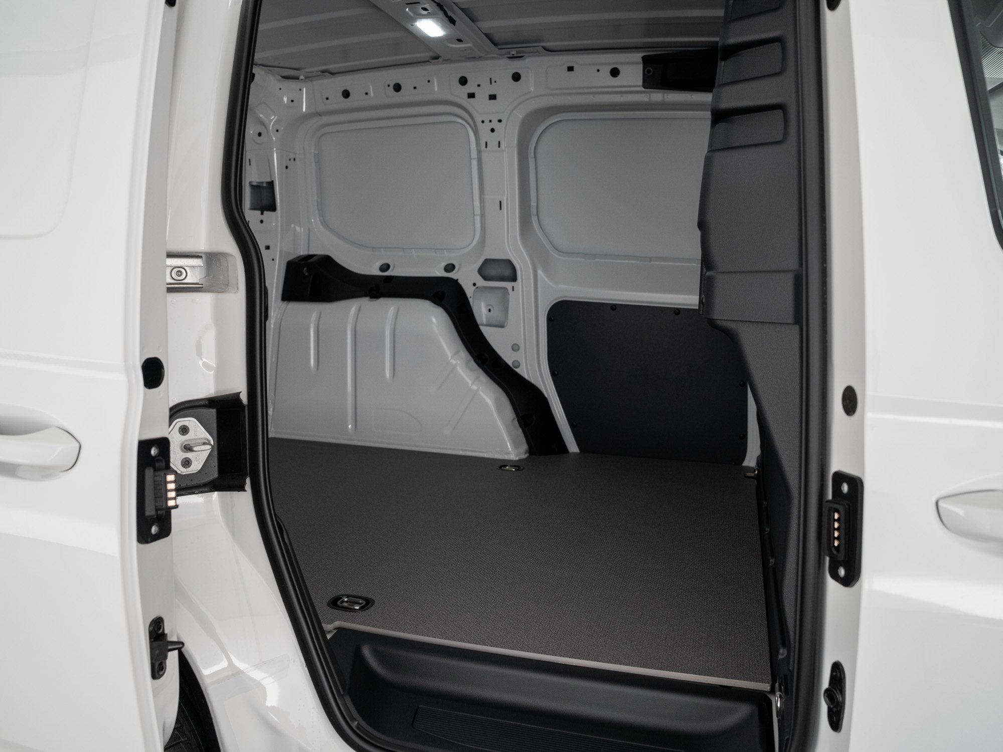 VW - Caddy 2.0 TDI Cargo PDC SHZ SoundSys Winterp._19