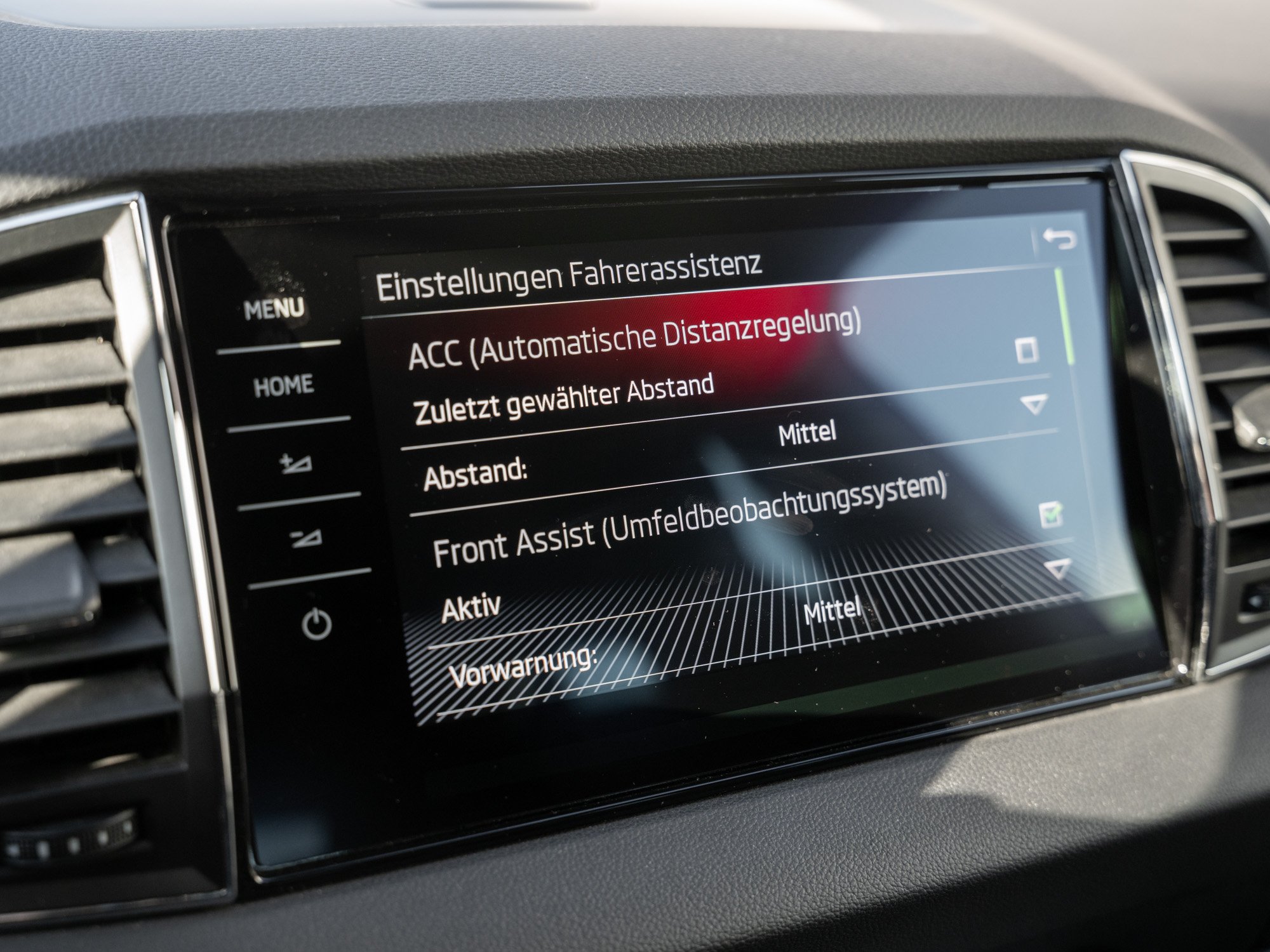 SKODA - KAROQ SPORTLINE 2.0 TDI DSG 4X4 Kam. Navi ACC_8