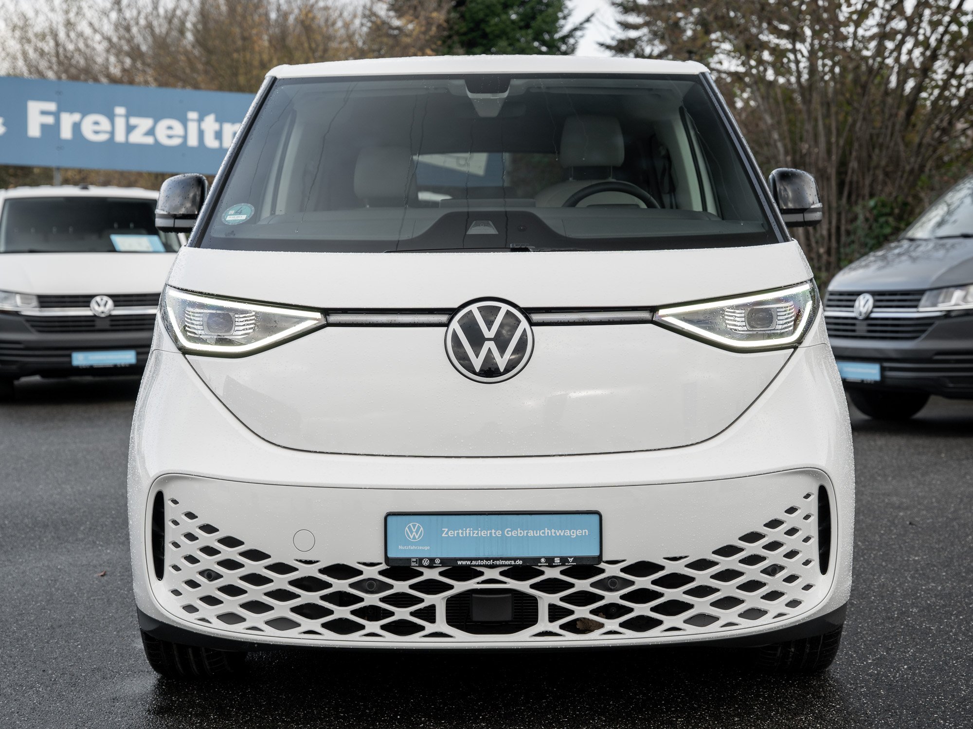 VW - ID. Buzz Pro LED+KLIMA+NAVI+AHK+ACC+APP+21_23