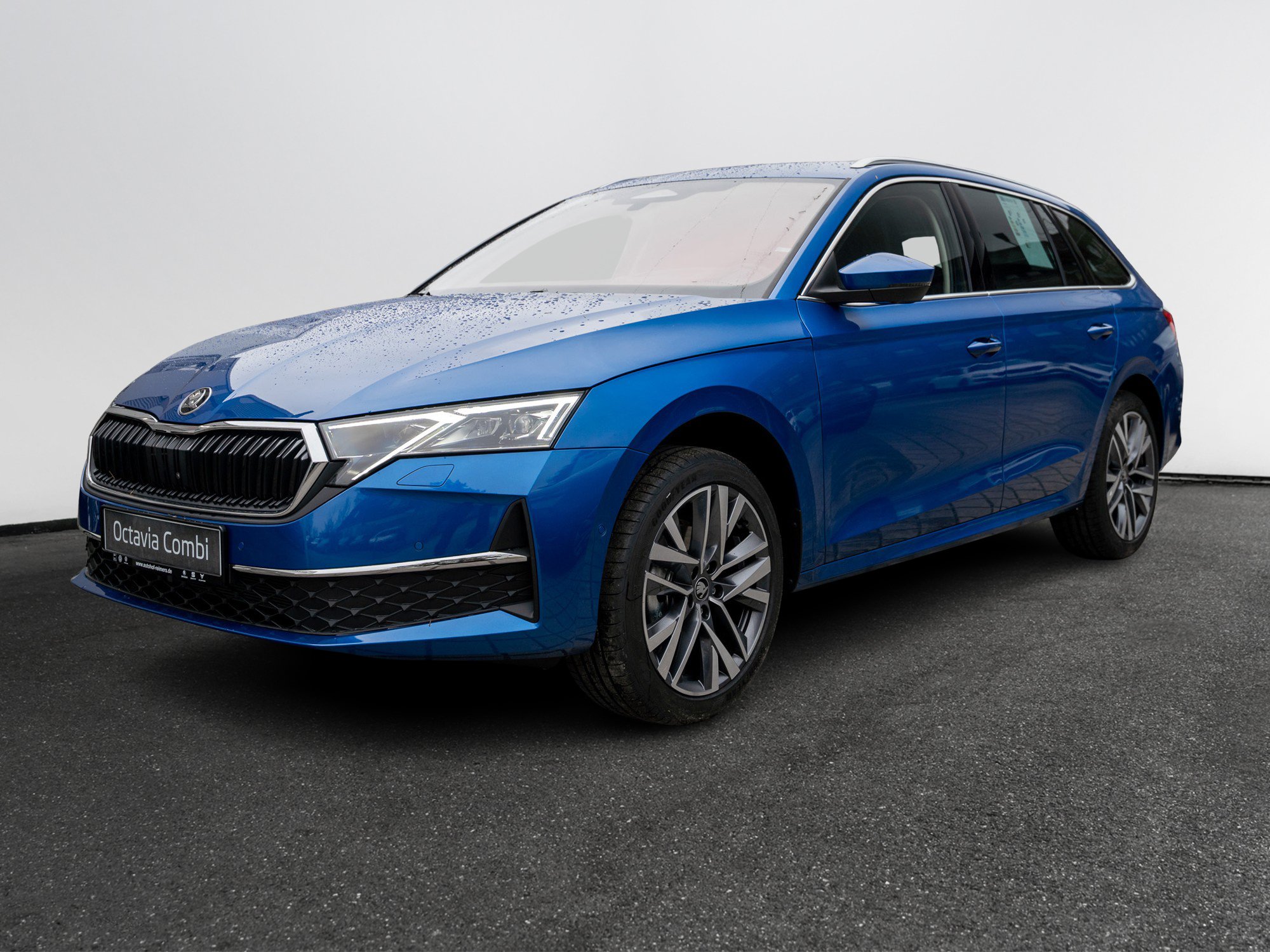 Skoda - Octavia Combi Balance 1.5 TSI mHEV AHK Navi_12