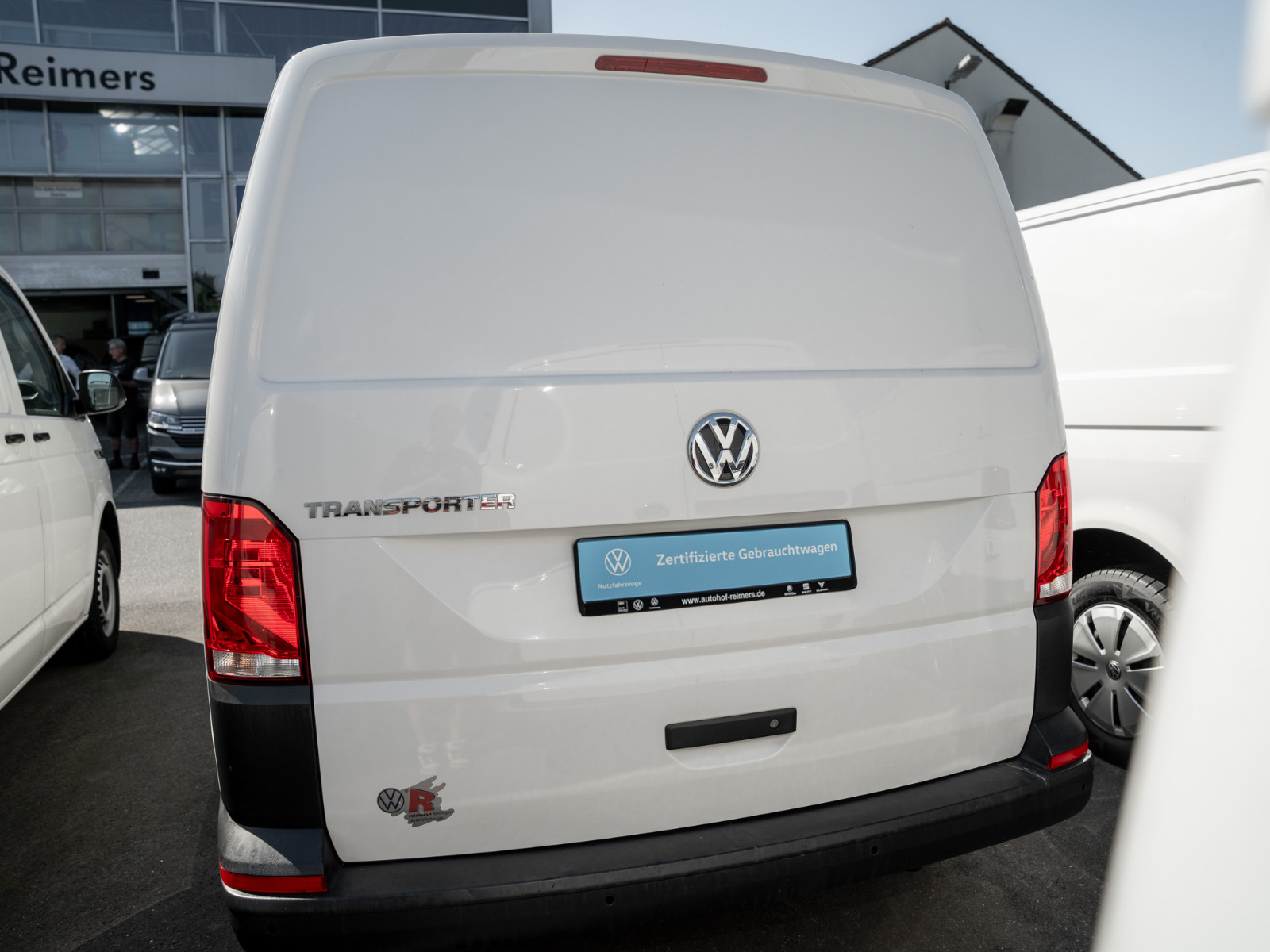VW - T6.1 Kasten LR KLIMA+NAVI+PDC Navi PDC SHZ AUT_23