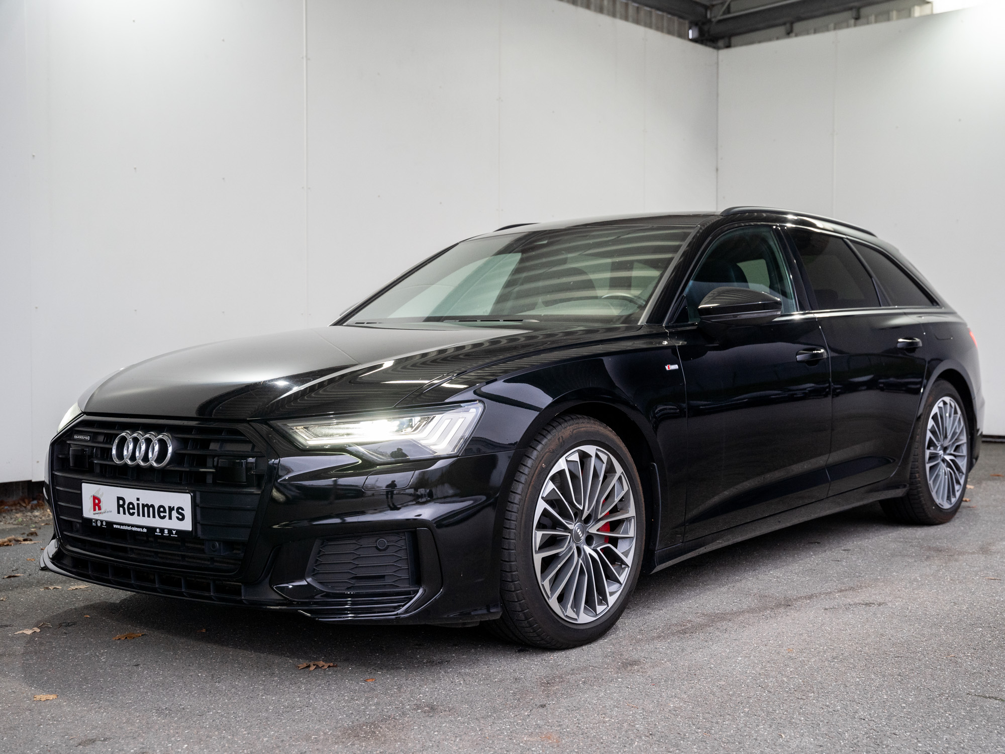 Audi A6 55 2.0 TFSI e Avant QUATTRO LED KAM PANO STH