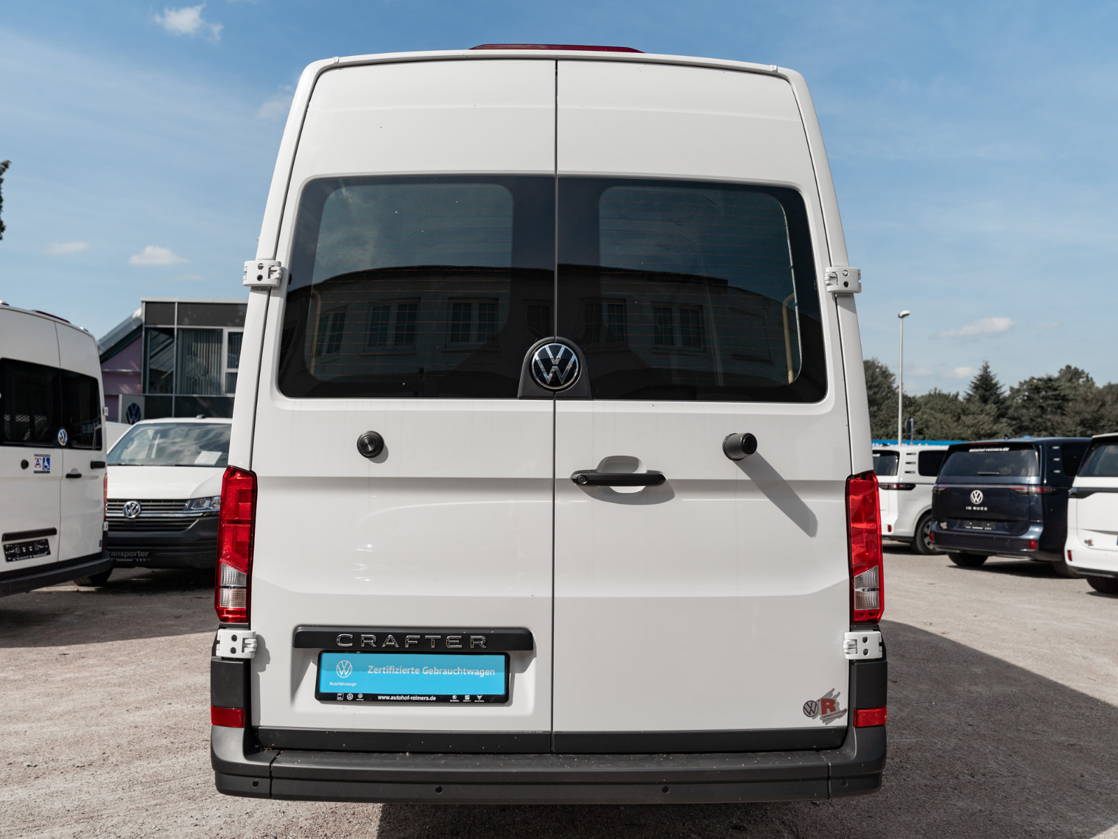 VW - Crafter 35 mittlerer Radstand Hochraum Kasten_23