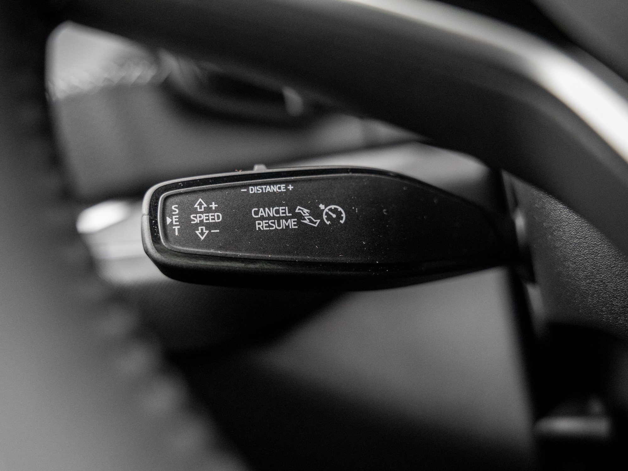 Skoda - Kodiaq Selection 2.0 TDI DCC AHK Leder Navi LM_17