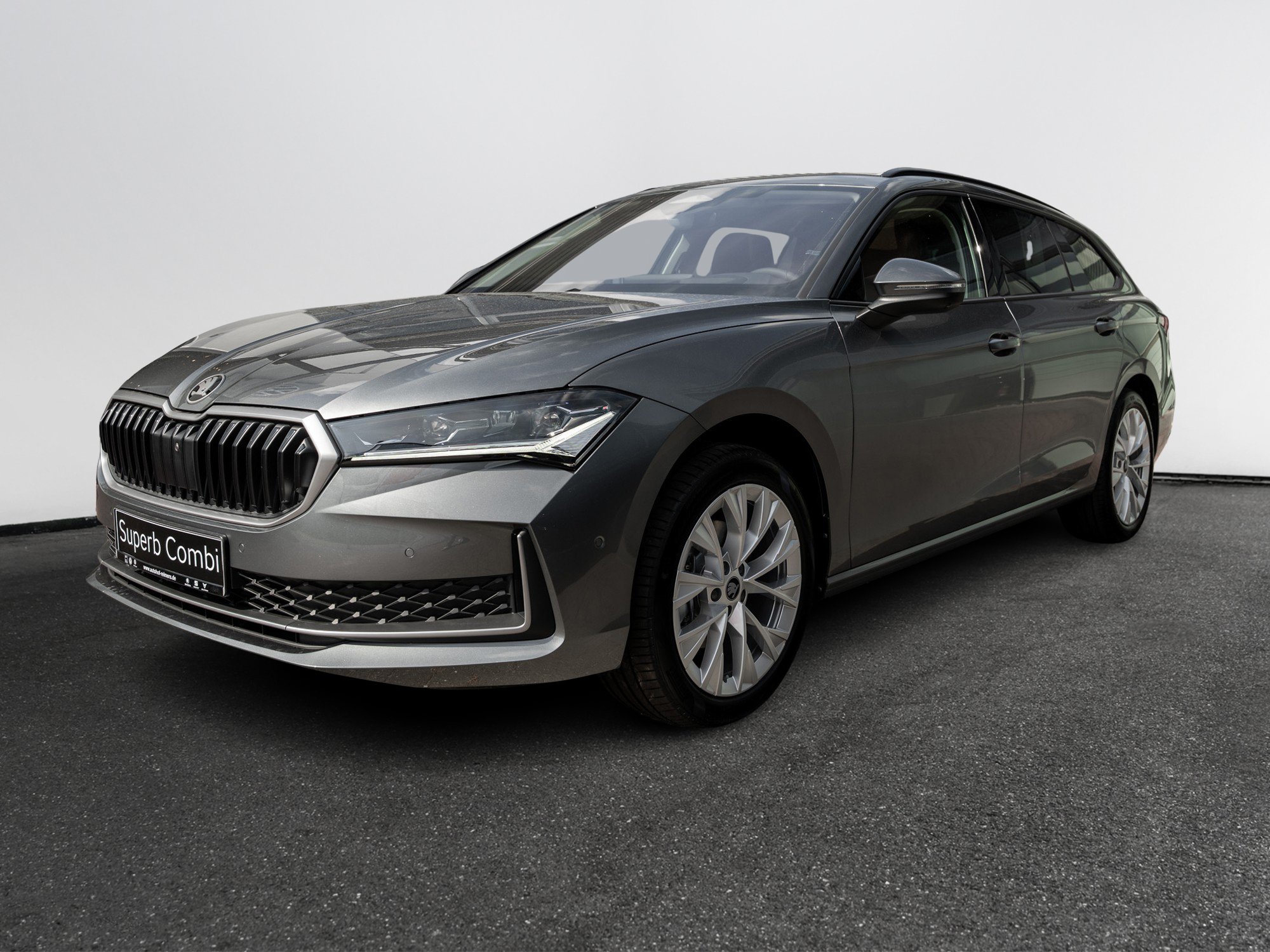 Skoda - Superb Combi Selection 2.0 TDI DSG AHK Kam. LM_12