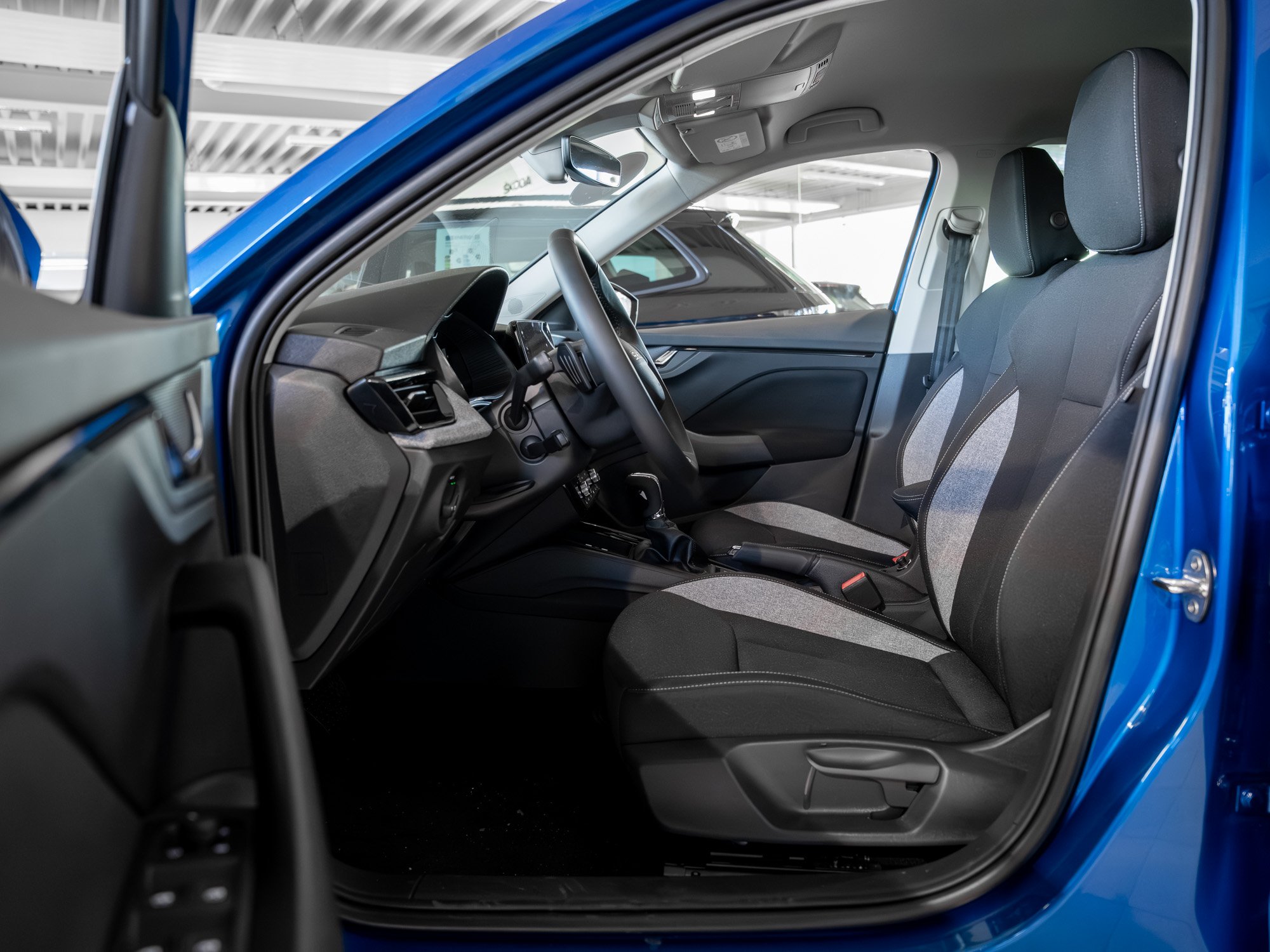 Skoda - Kamiq 1.5 TSI Tour AHK Kam. Navi Virtual ACC LED_28