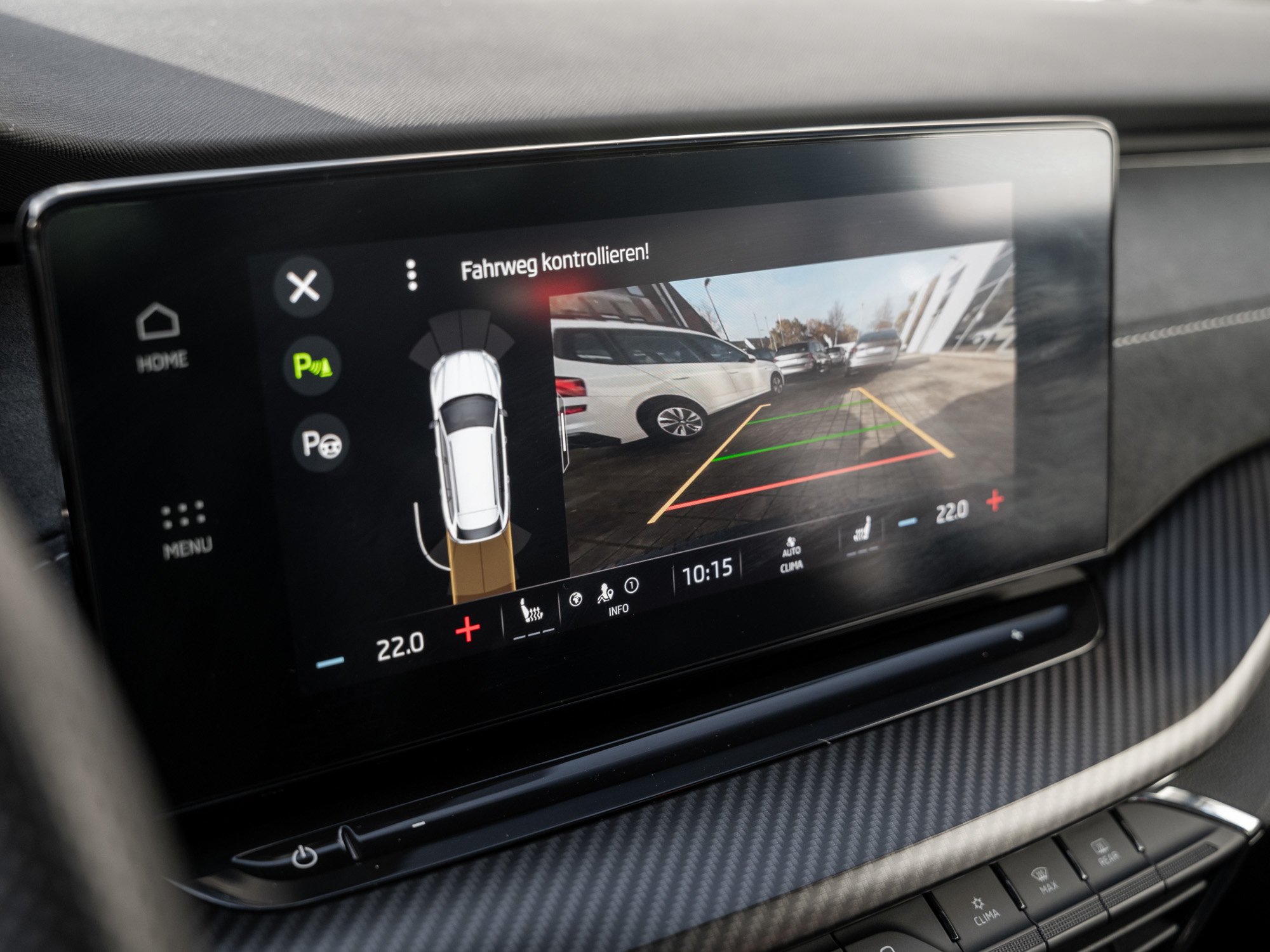 Skoda - OCTAVIA C. RS 2.0 TSI DSG DCC AHK Kam. Navi Pano_7