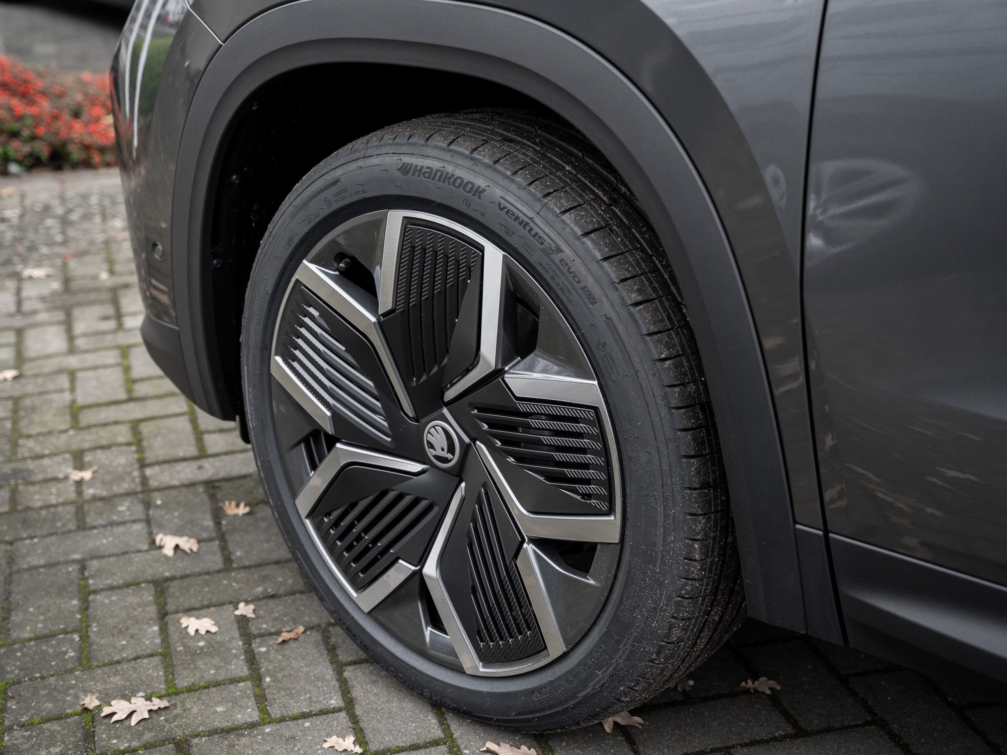 Skoda - Kodiaq Selection 2.0 TDI DCC AHK Leder Navi LM_27