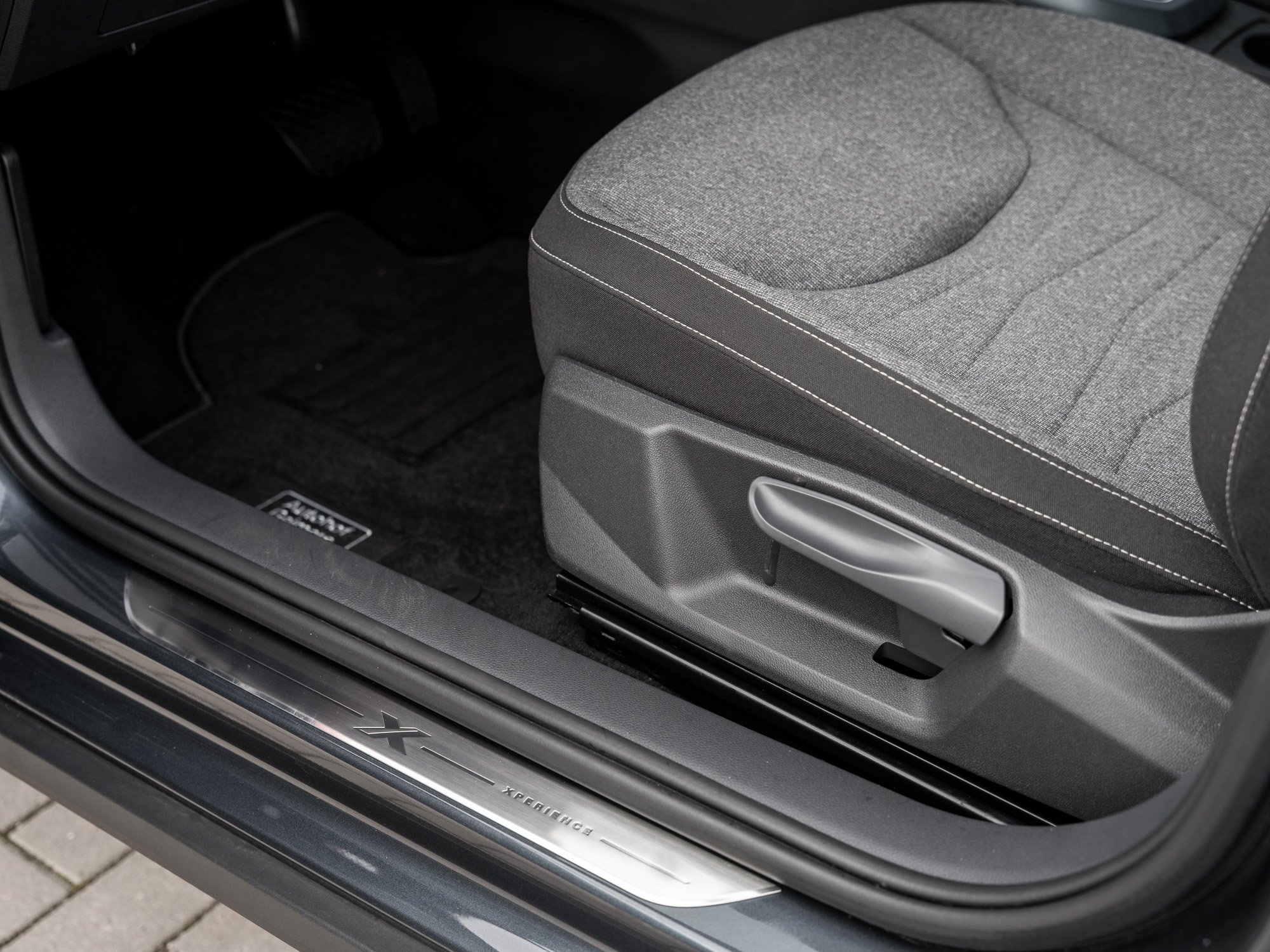 Seat - ARONA XPERIENCE 1.0 TSI DSG Kam. Navi Virtual LM_16