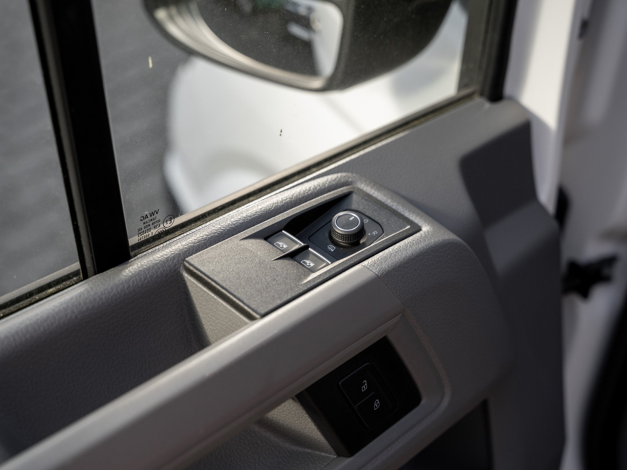 VW - Crafter 35 Kasten L2H2 2.0TDI KLIMA+PDC+3-SITZER_11