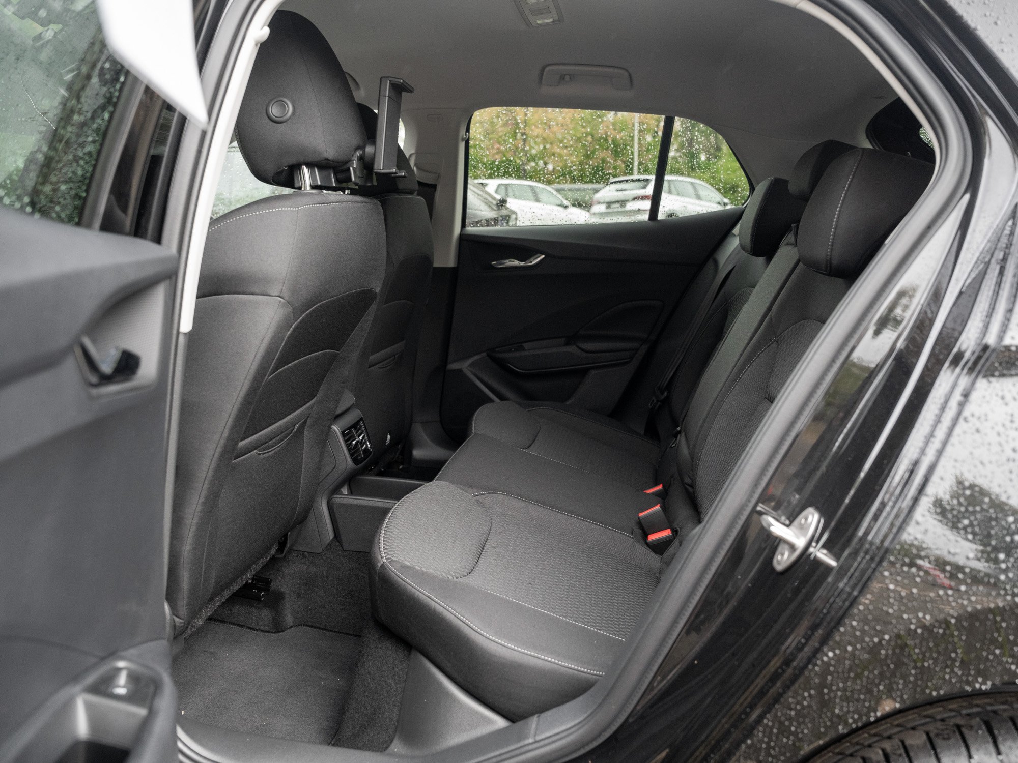 Skoda - Fabia Tour 1.0 TSI Kam. Navi Virtual ACC KeyLess_26