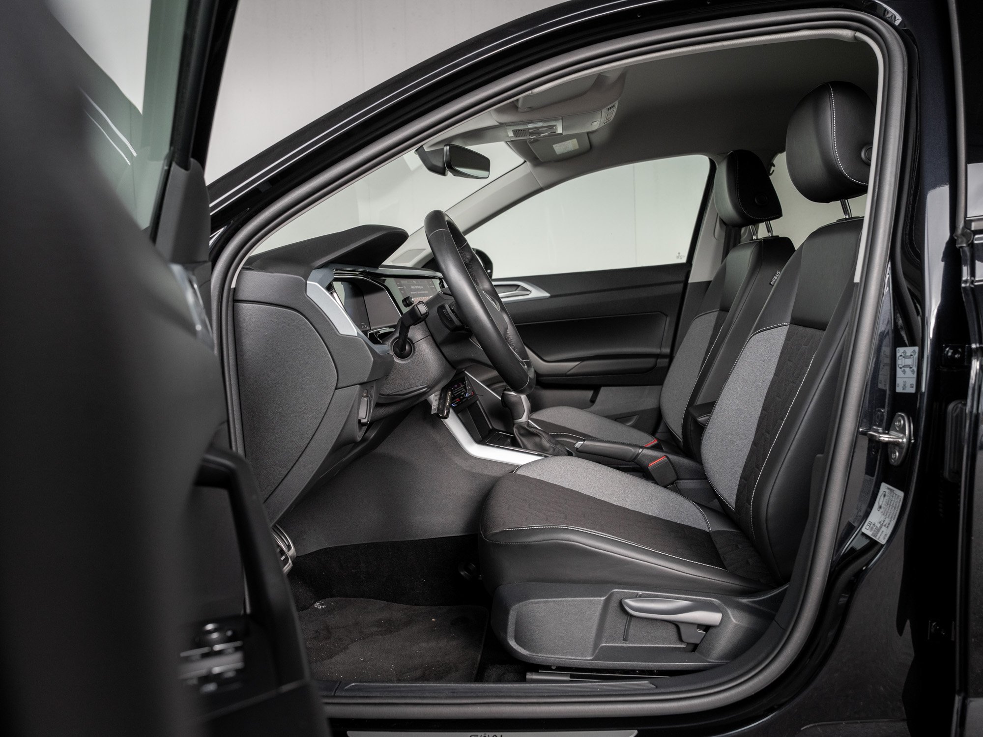 VW - Taigo Life 1.5 l TSI OPF Goal SHZ ACC GJ-Reifen_27