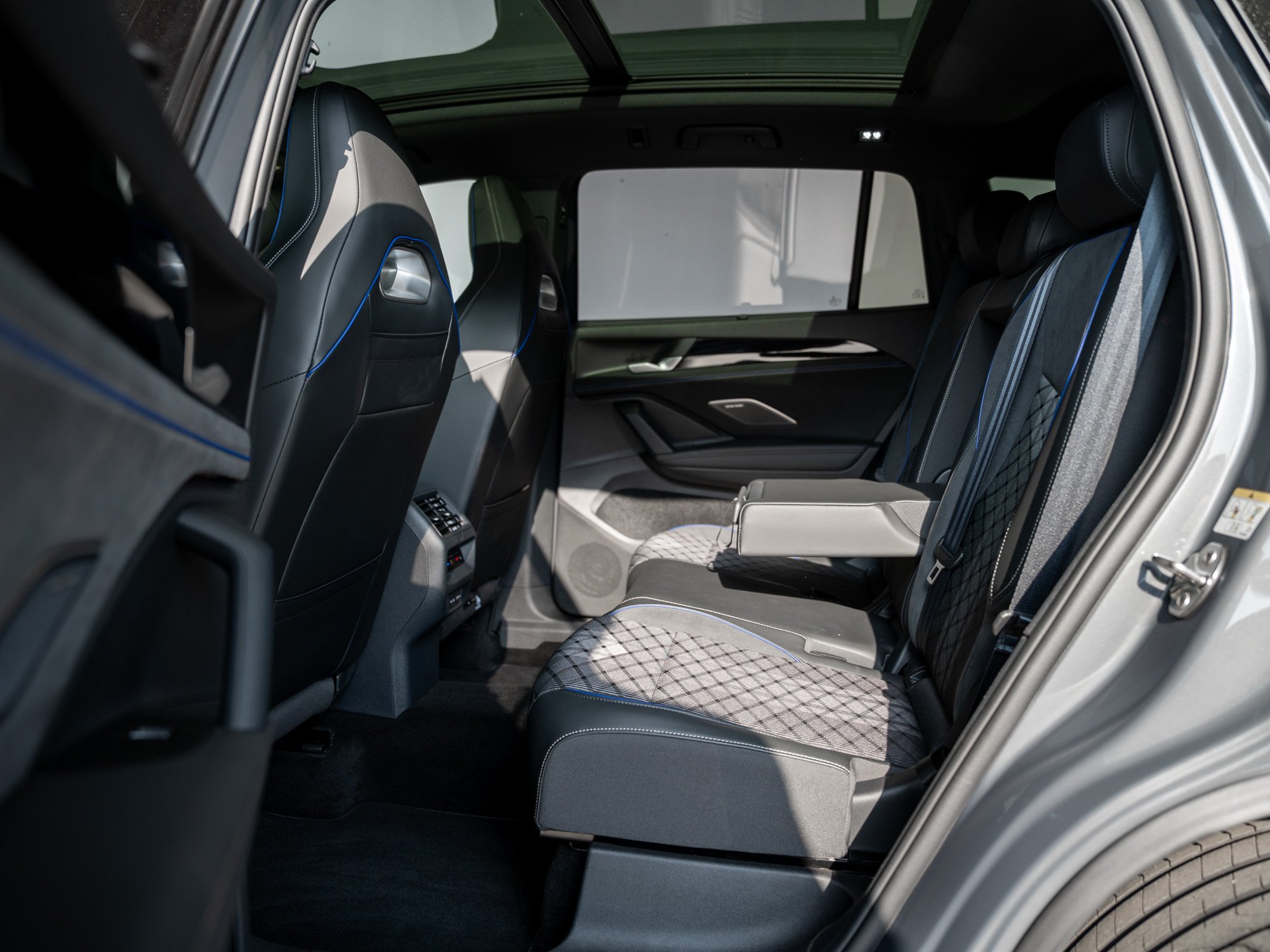 VW - Tayron R-Line 2.0 l TDI 4MOTION DSG Massage ACC_29