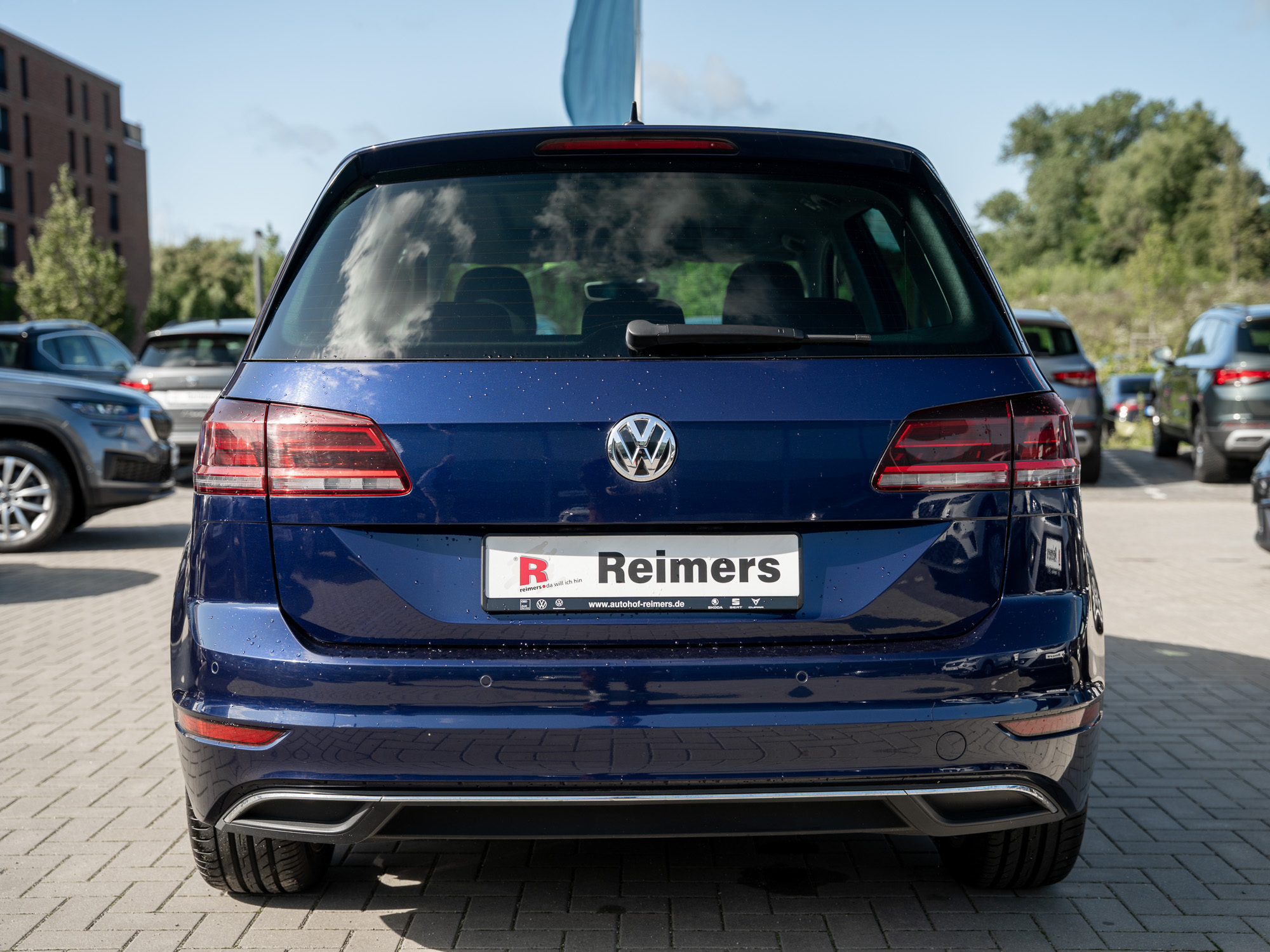 Fahrzeugbild_24