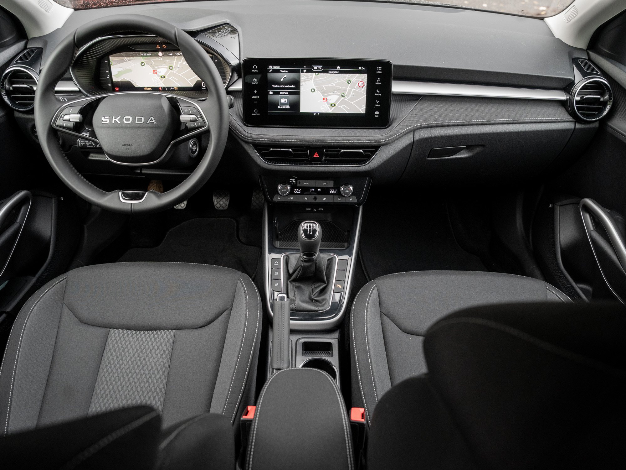 Skoda - Fabia Tour 1.0 TSI Kam. Navi Virtual ACC KeyLess_27