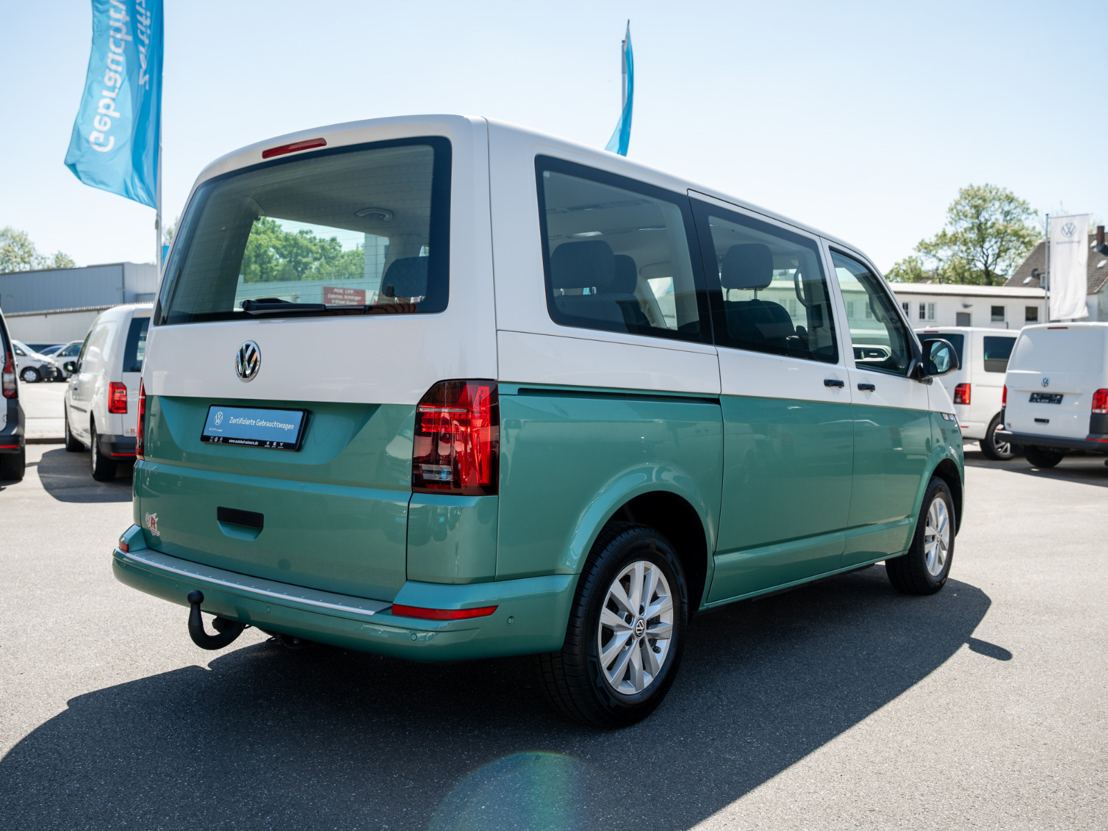 VW - T6 Multivan Trendline DSG+LED+AHK+STANDH+5-SITZER_21