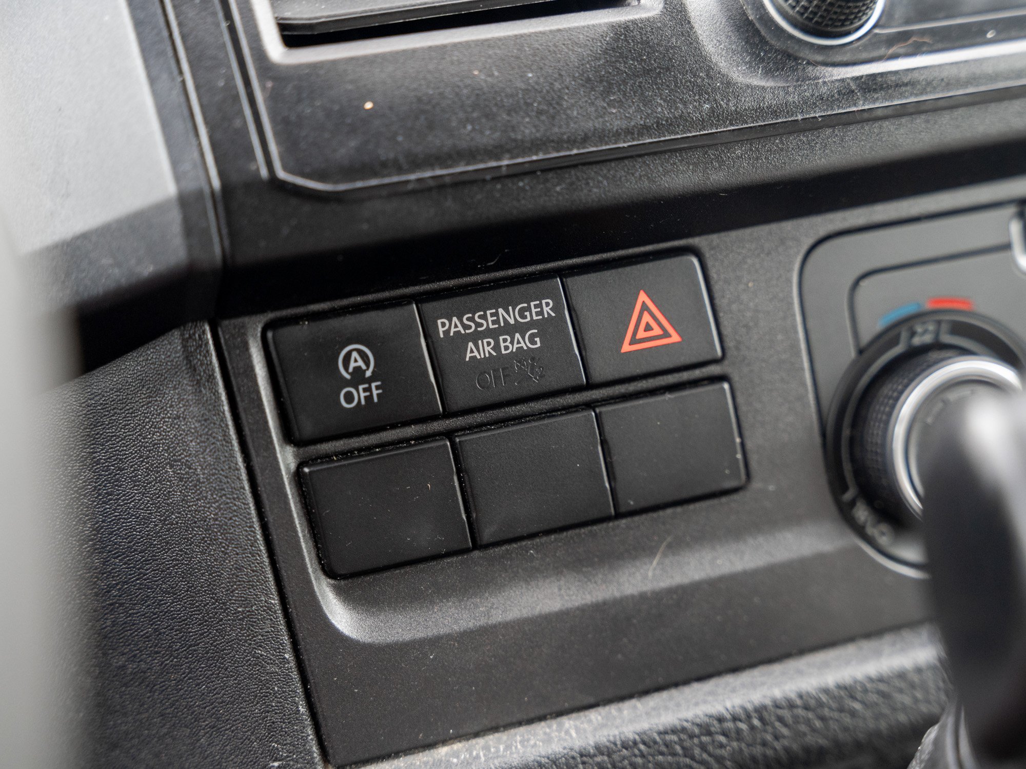 VW - Crafter 2.0 TDI 4MOTION Kasten 35 mittellang AHK_2