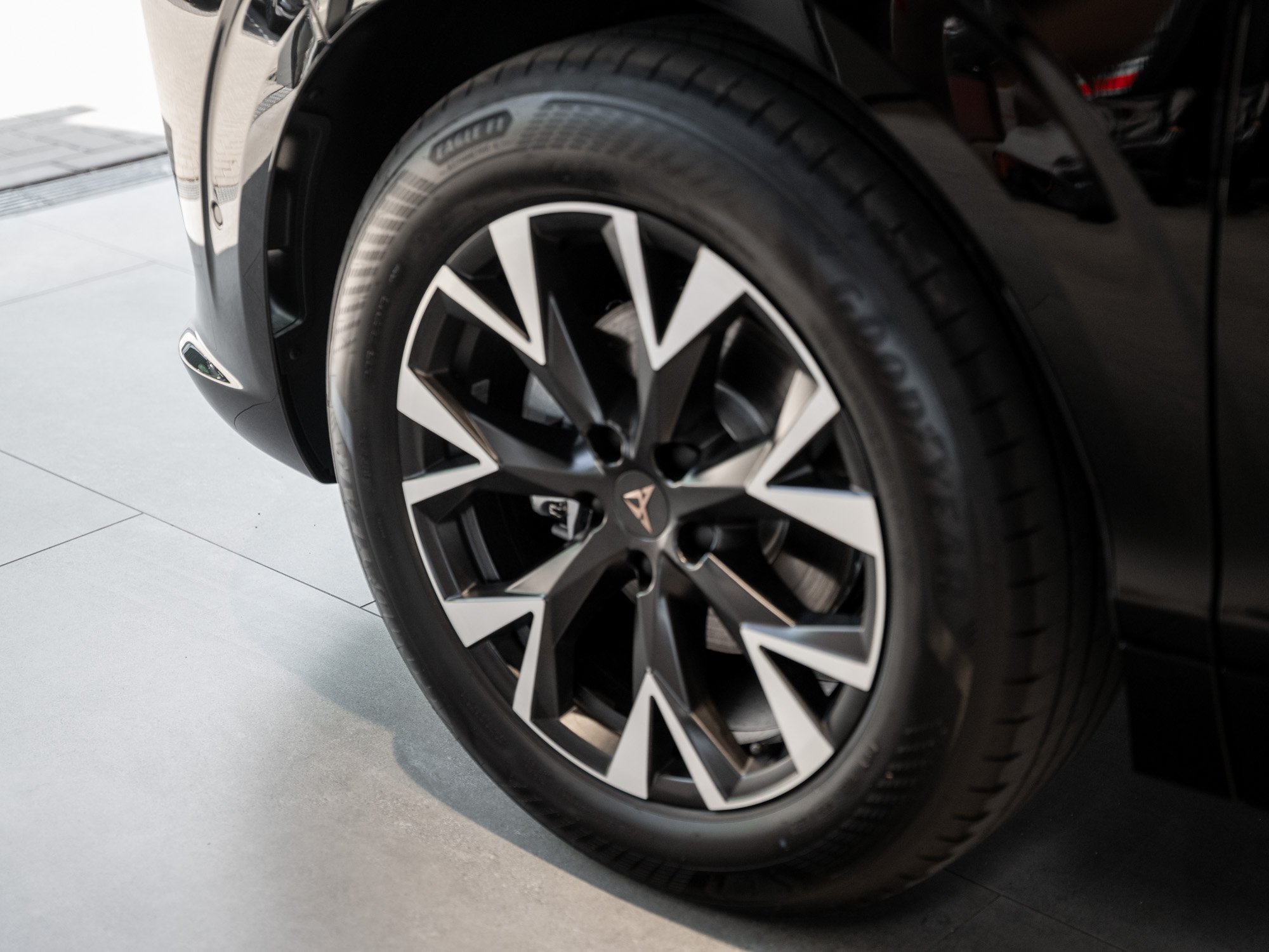 Cupra - Terramar 1.5 eTSI 7-Gang DSG Kam. Virtual LED LM_27 Cupra - Terramar 1.5 eTSI 7-Gang DSG Kam. Virtual LED LM_27