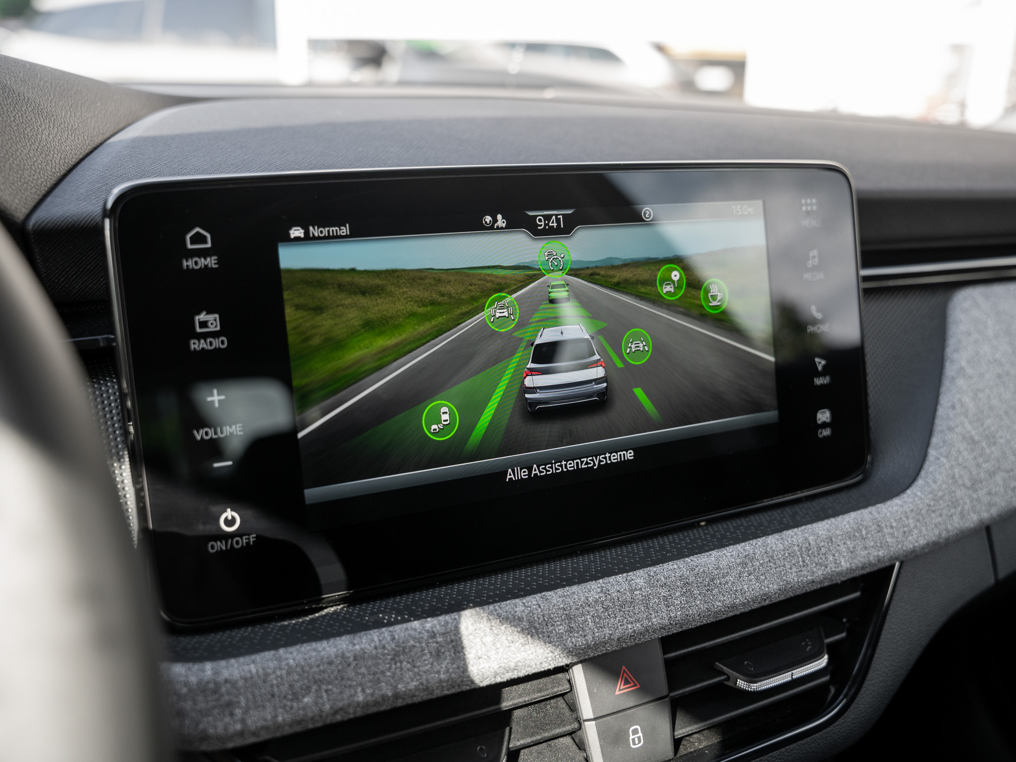Skoda - KAMIQ SELECTION 1.0 TSI DSG Kam. Navi Virtual LM_7